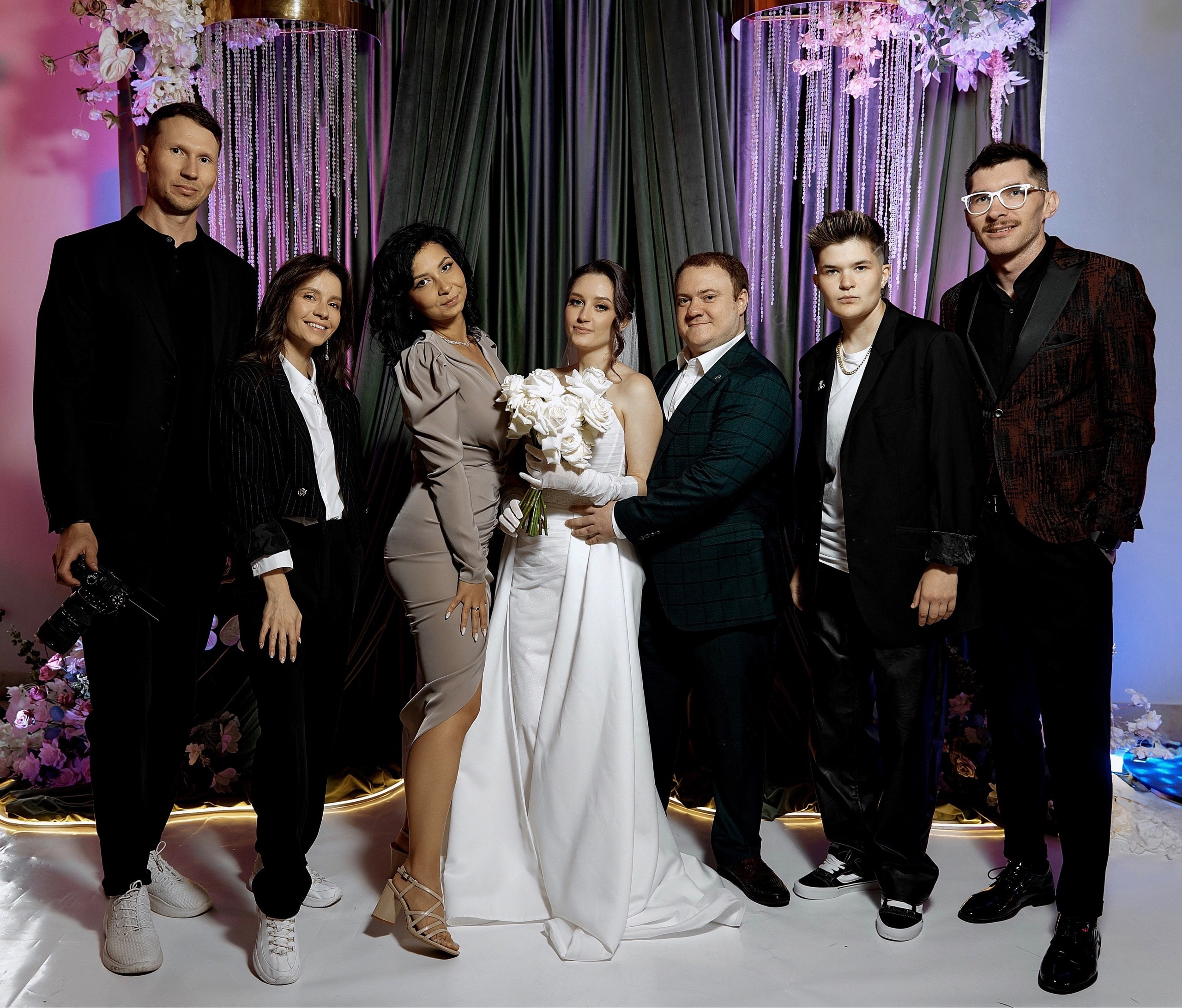 Это по любви. Организация свадеб в Магнитогорске. Свадебное агентство MOROZ WEDDING