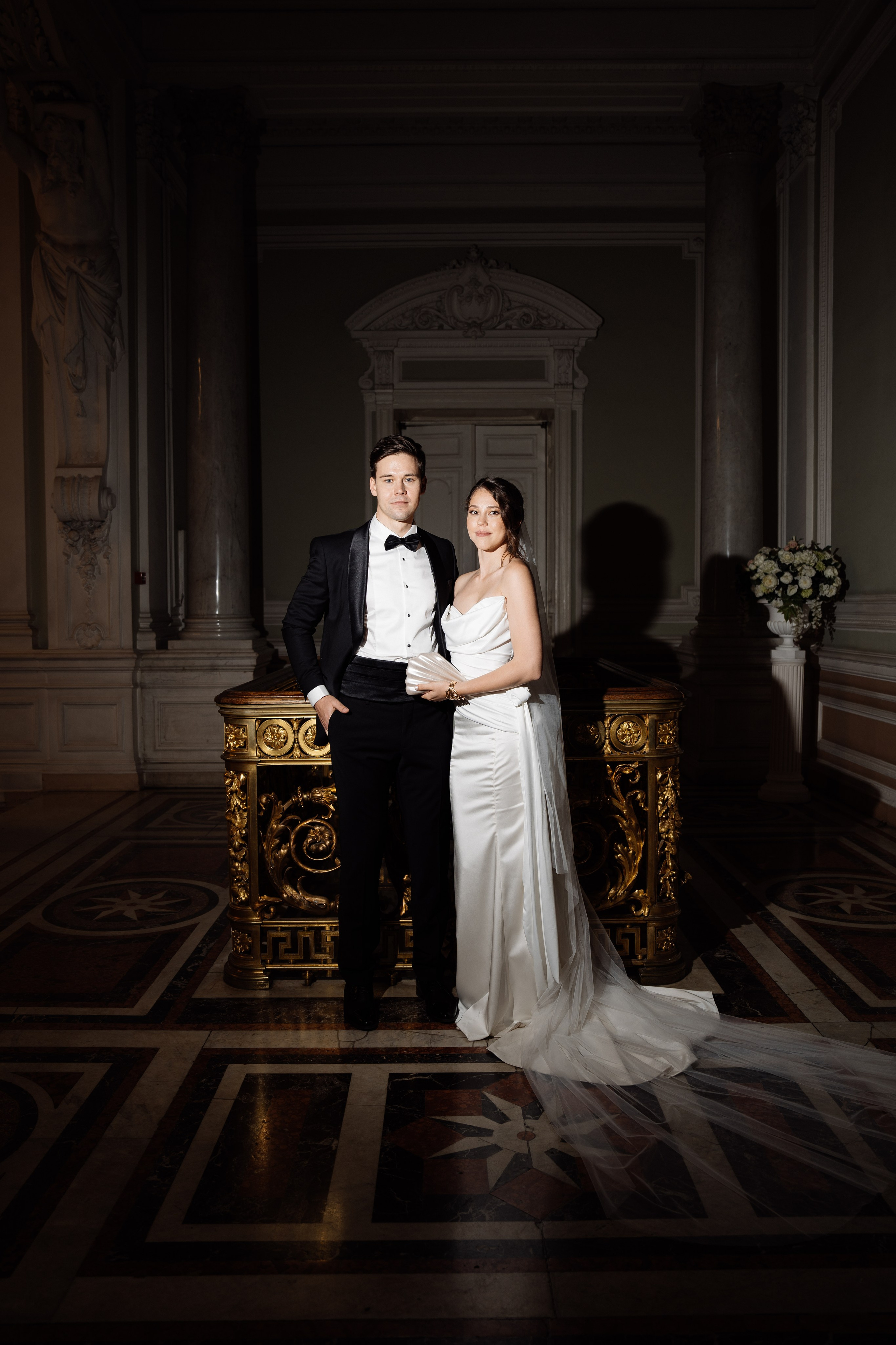 Оранжевая свадьба в гребешках. Свадебный фотограф организатор в Санкт-Петербурге Ассоль Опарина