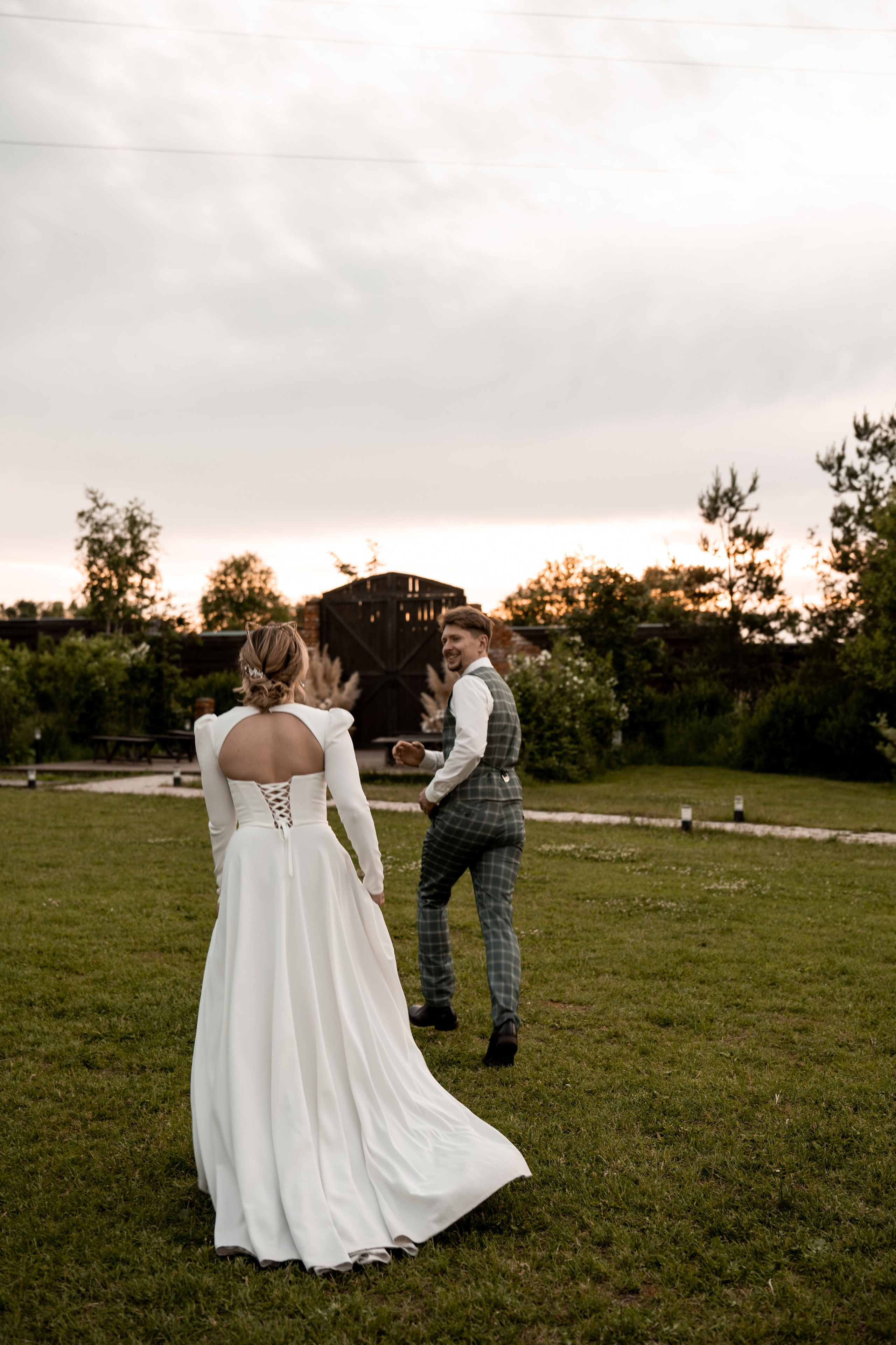 2024. Саша и Ксюша. Свадебный и семейный фотограф в Москве и Европе Евгения Амелина