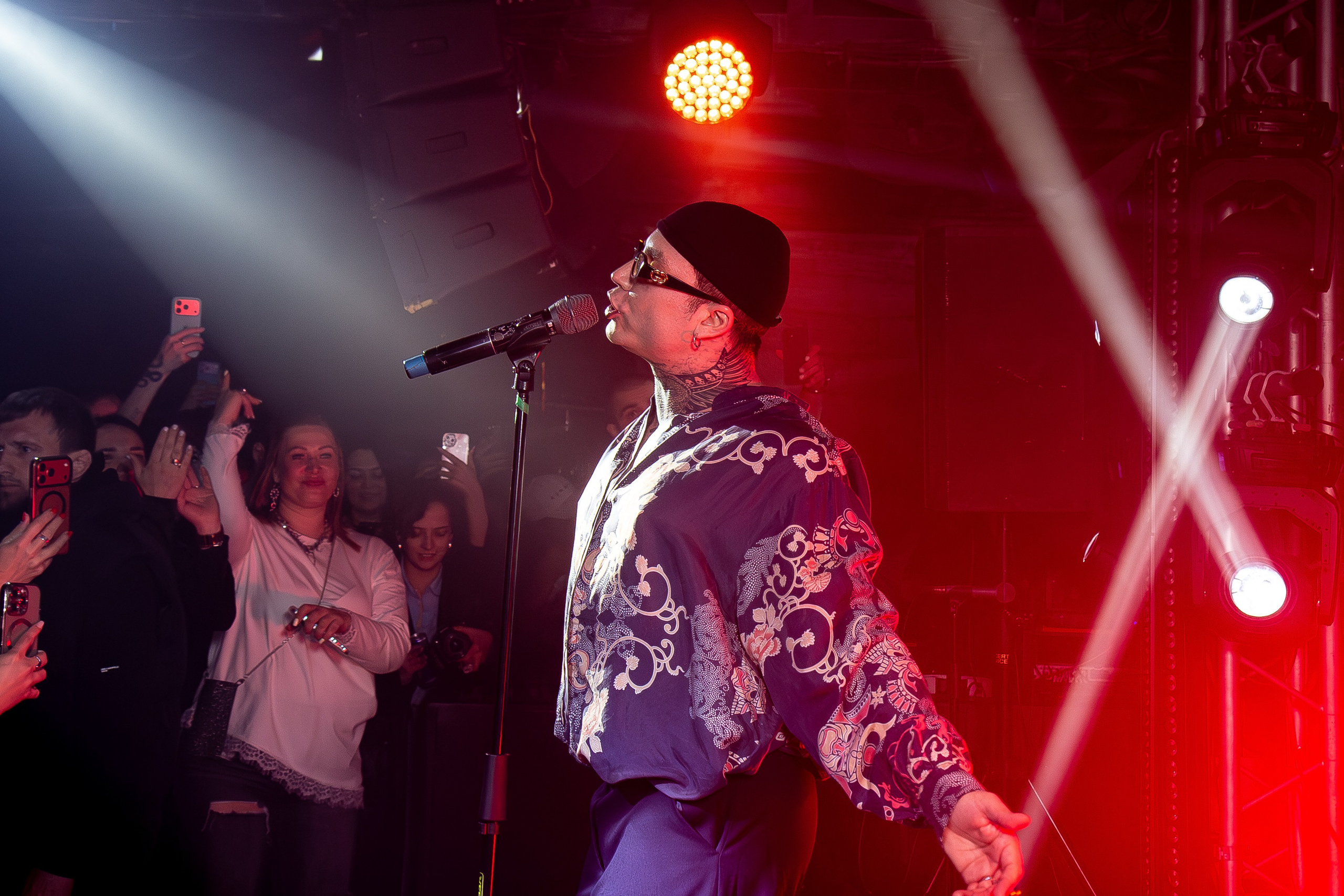 Концерт VA.NO | QUEST PISTOLS SHOW. Репортажный фотограф в Ялте Алексей Семёнов