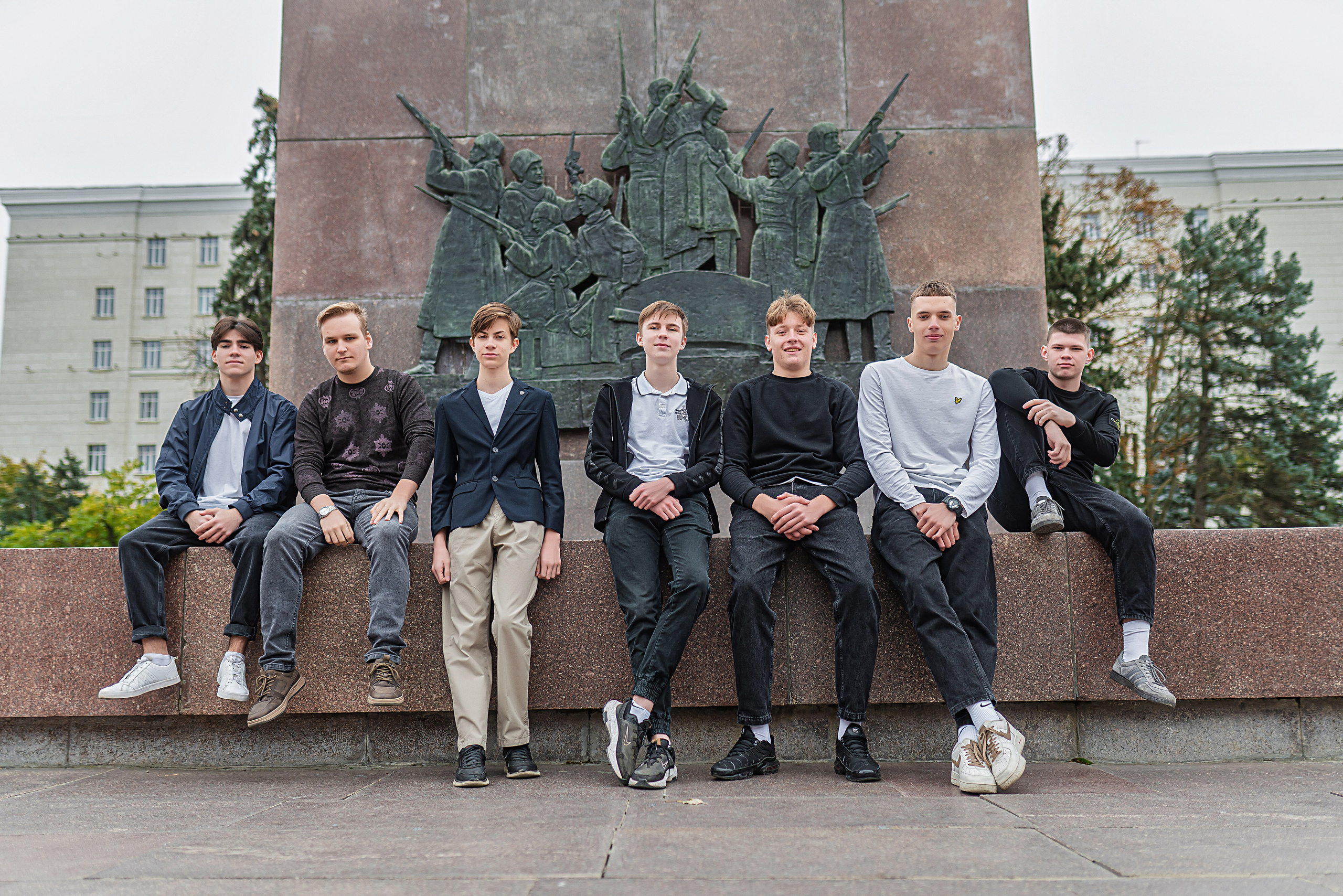 ФОТОКНИГИ ДЛЯ ШКОЛЫ, ВЫПУСКНЫЕ ФОТОКНИГИ В РОСТОВЕ, АЛЬБОМЫ. Современные Выпускные Альбомы в Ростове-на-Дону