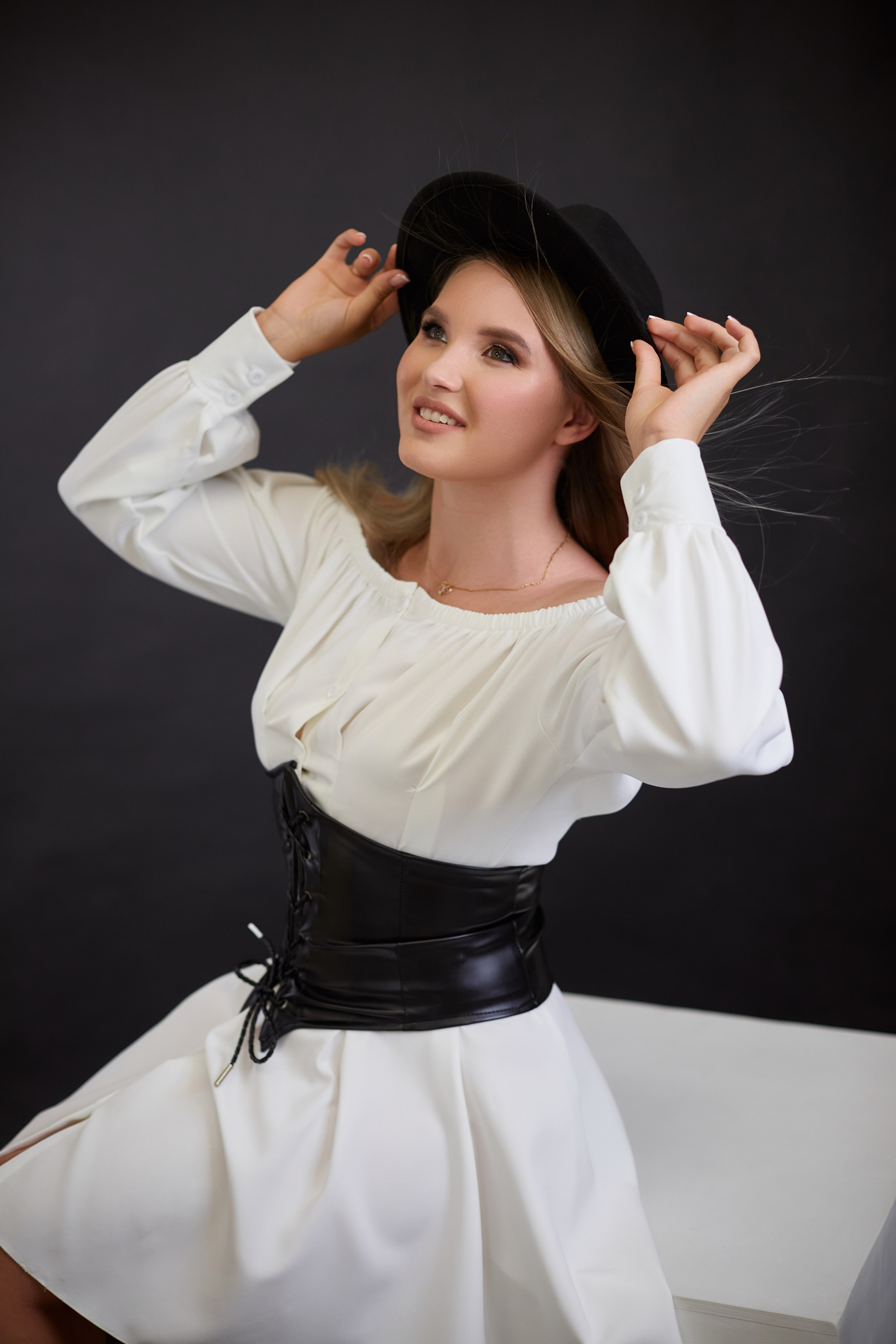 Светлая Светлана. Свадебный и креативный фотограф в ЮФО и МСК