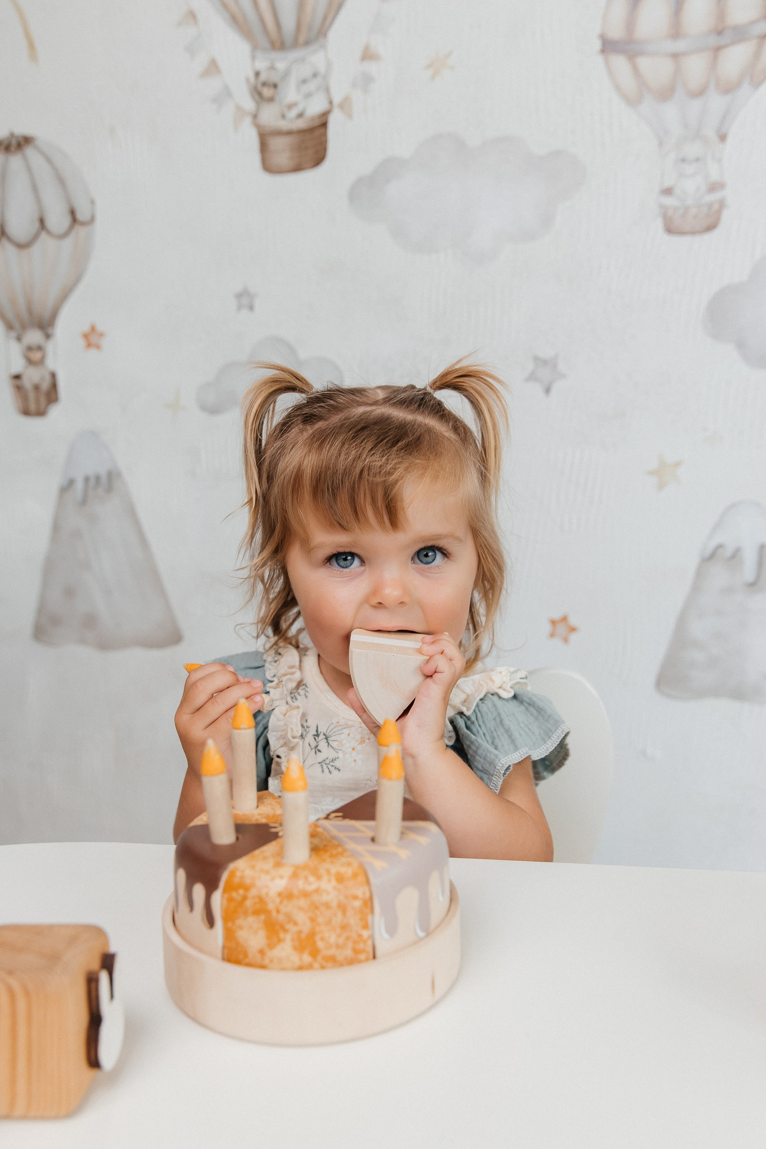 Авроре 2 годика