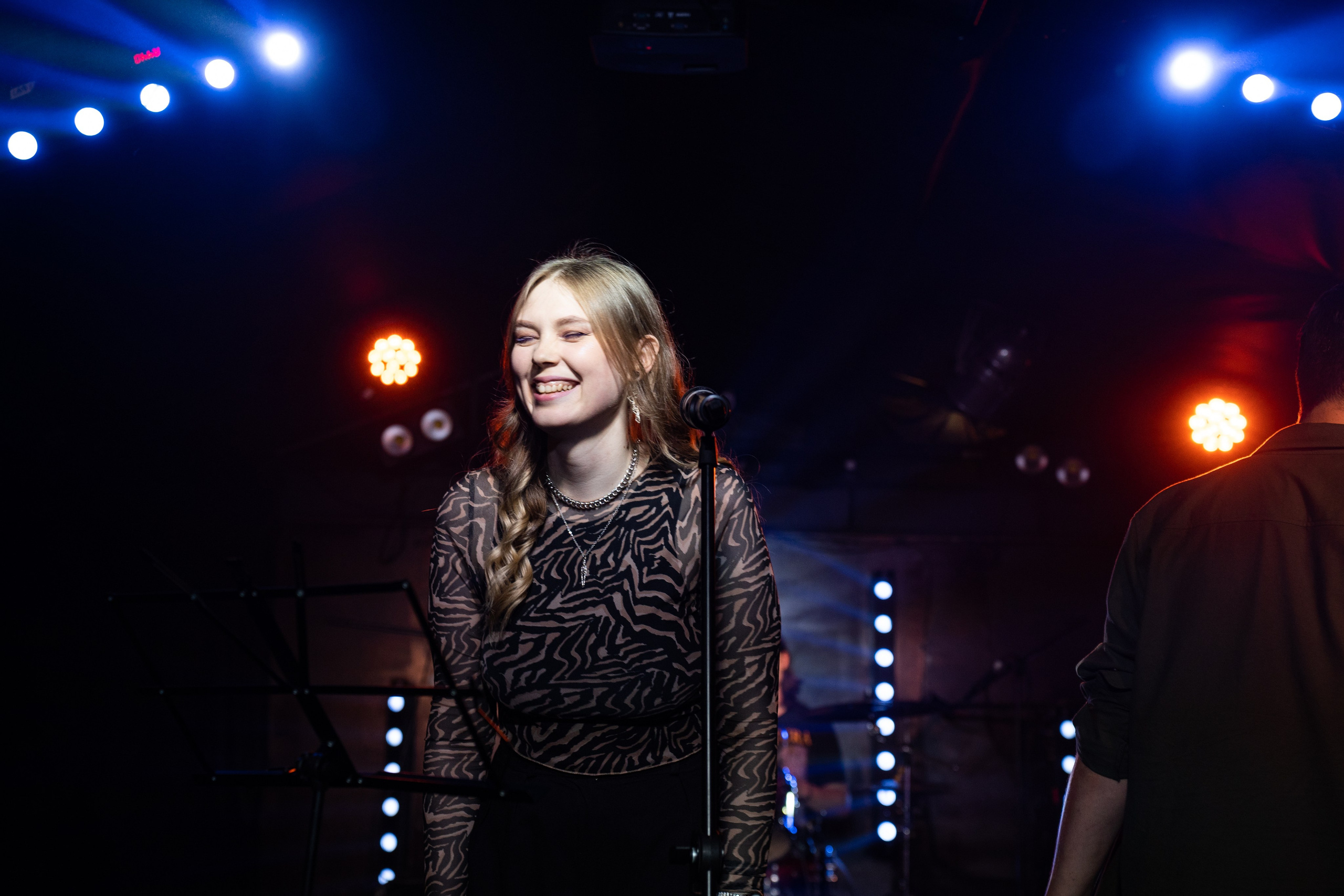 Отчетный концерт НЕшкола гитары|Action club. Концертный и репортажный фотограф в Санкт-Петербурге Слава Пахомов