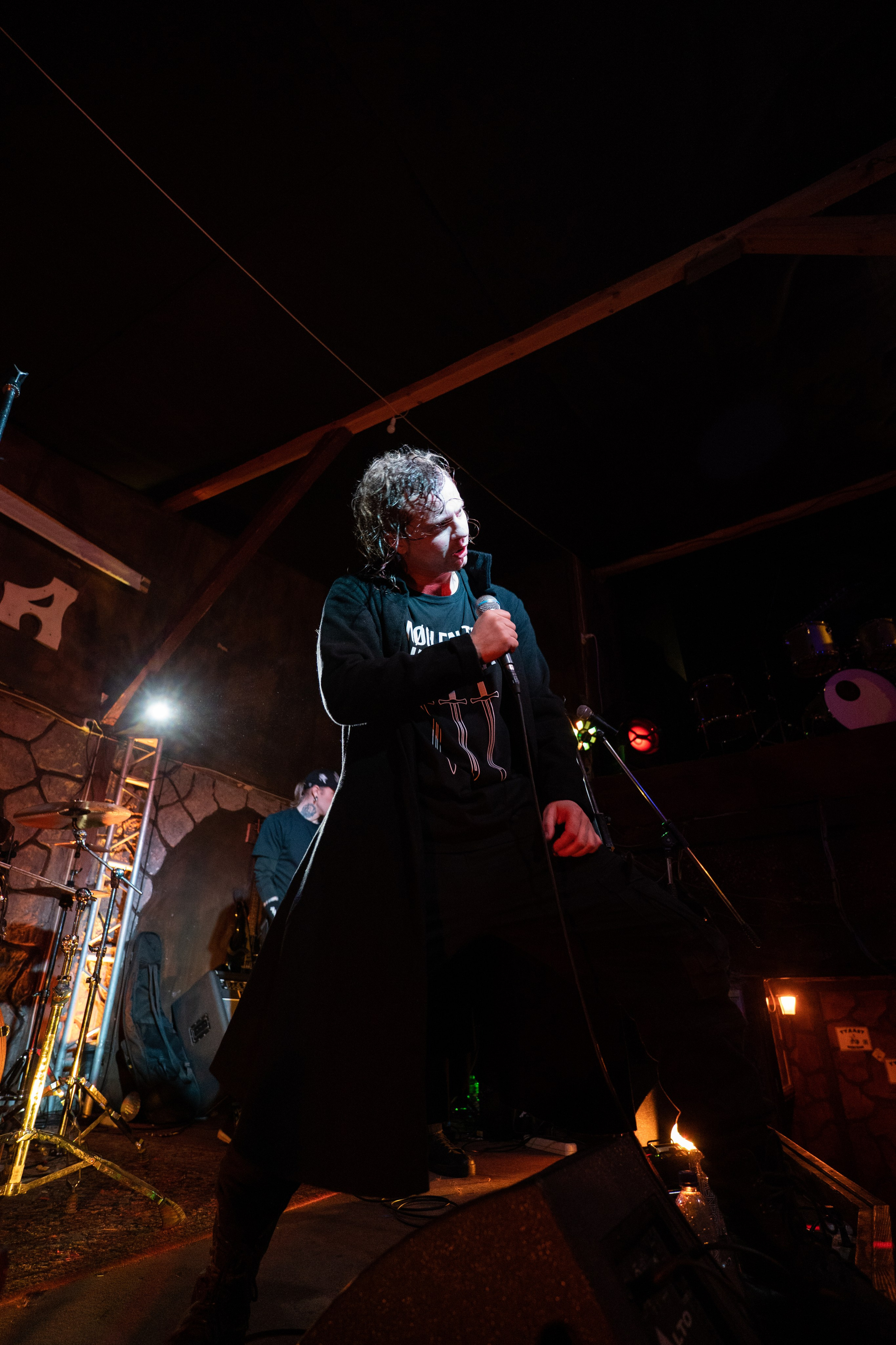 Ночь На Земле|Нора, Псков. Концертный и репортажный фотограф в Санкт-Петербурге Слава Пахомов