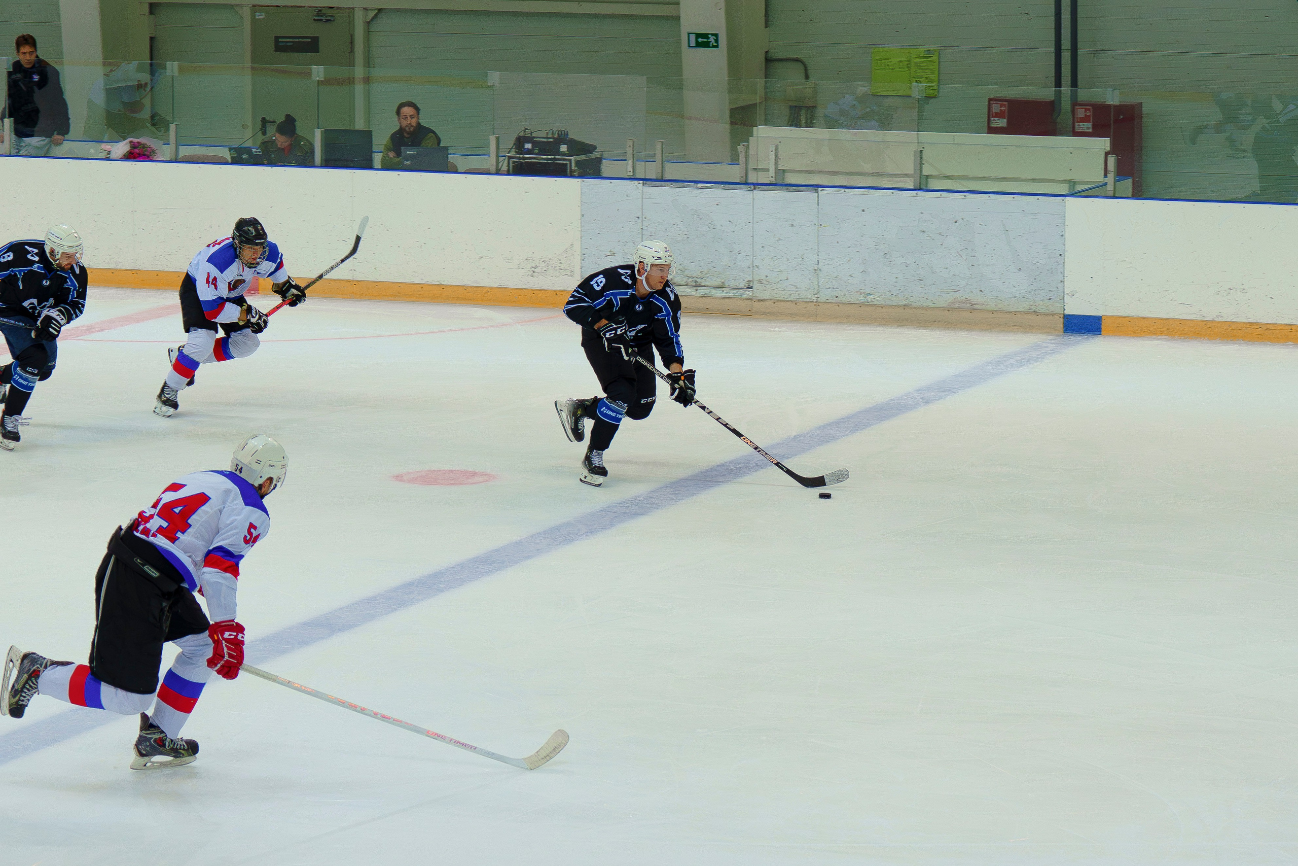 Фотосъемка хоккейных матчей в Сочи. Фотограф видеограф Геннадий Янбаев в Сочи, Краснодаре