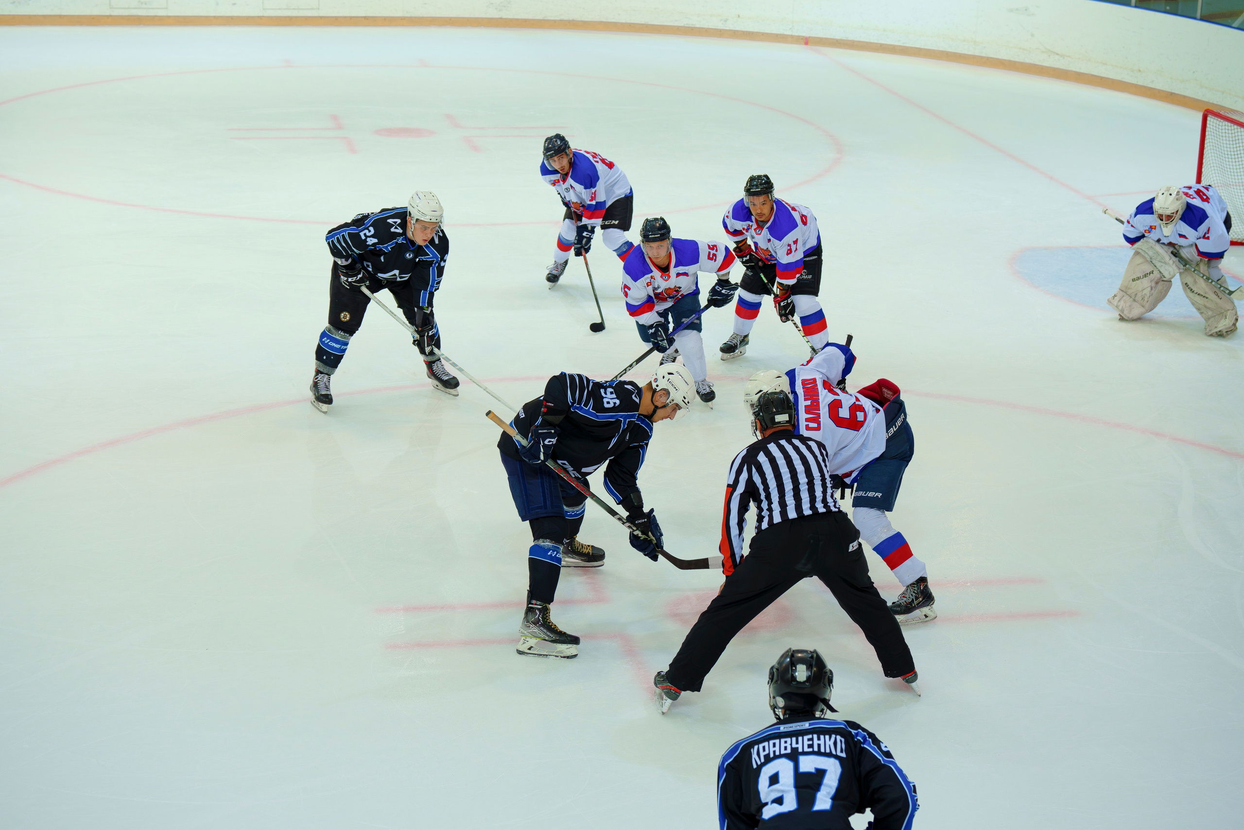 Фотосъемка хоккейных матчей в Сочи. Фотограф видеограф Геннадий Янбаев в Сочи, Краснодаре