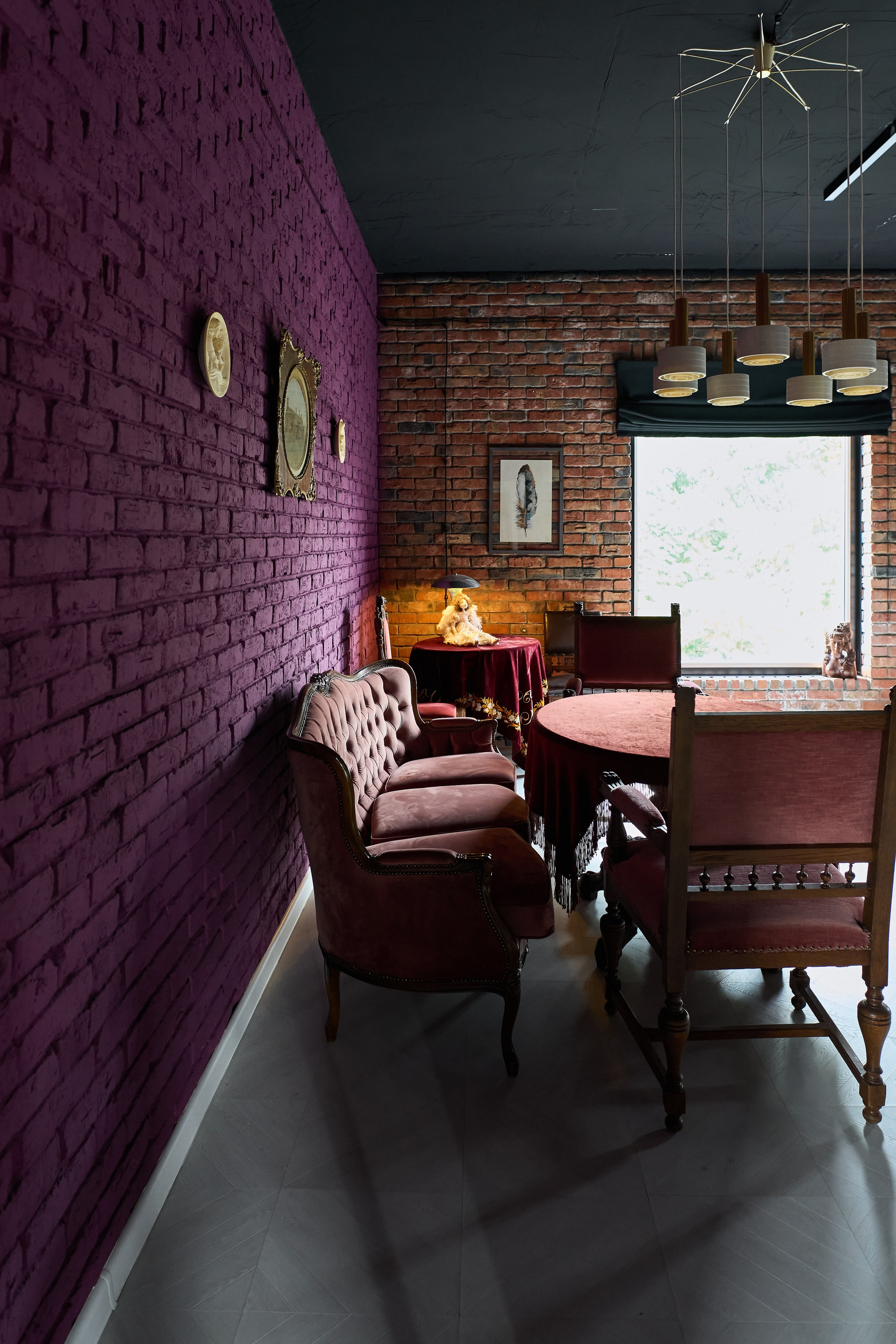 Интерьерная съемка здания продюсерского центра «Бикбау». Фотограф Олег Сотник