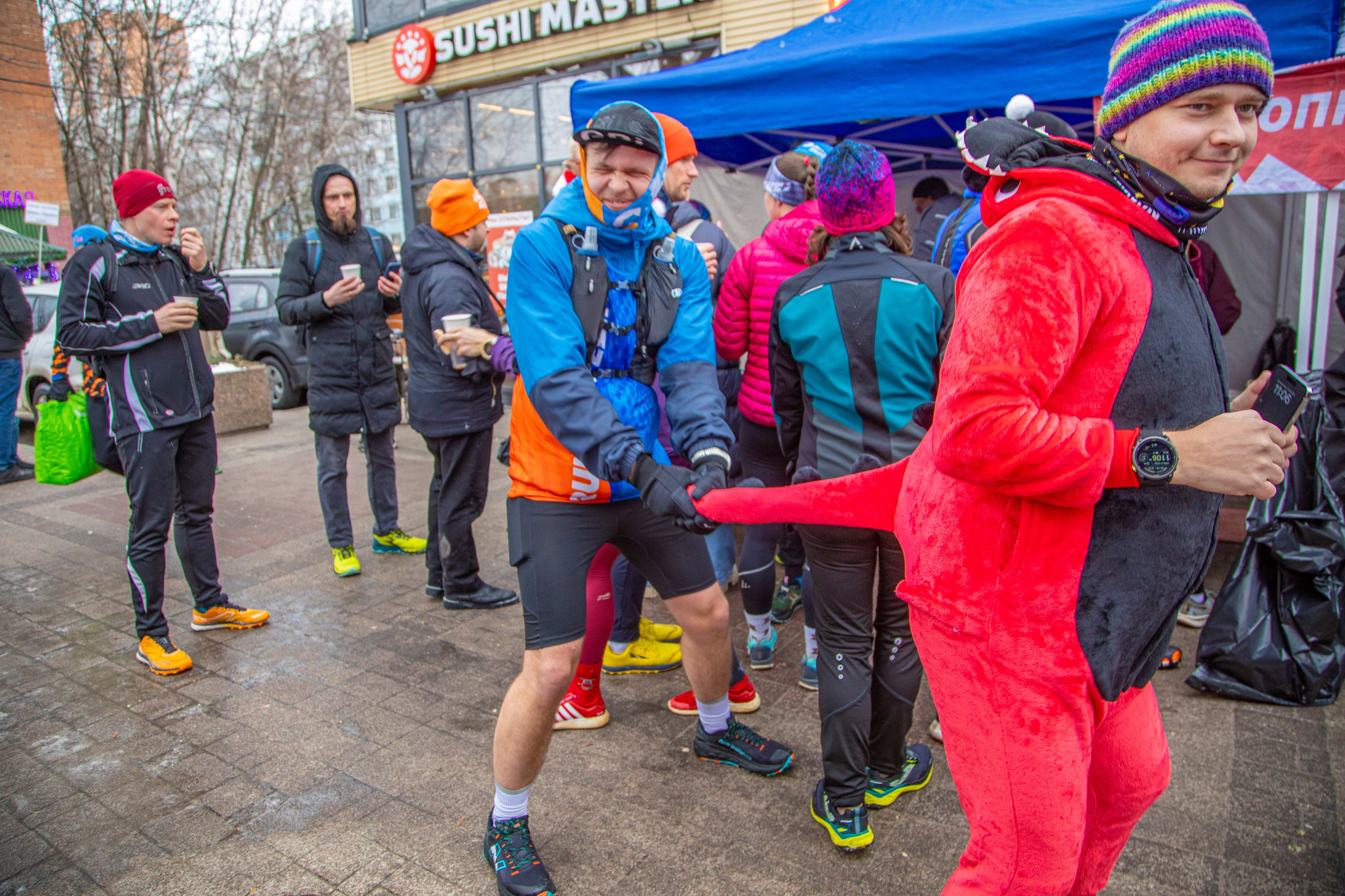 Марафон у дома, этап Химки 22.12.24. Фотограф Сергей Ловкий