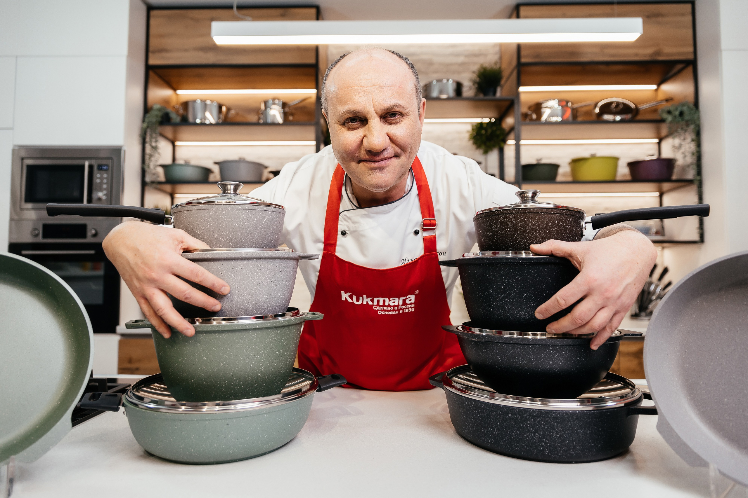 Производитель металла-посуды Кукмара. Лазерсон. Ваш самый лучший фотограф!