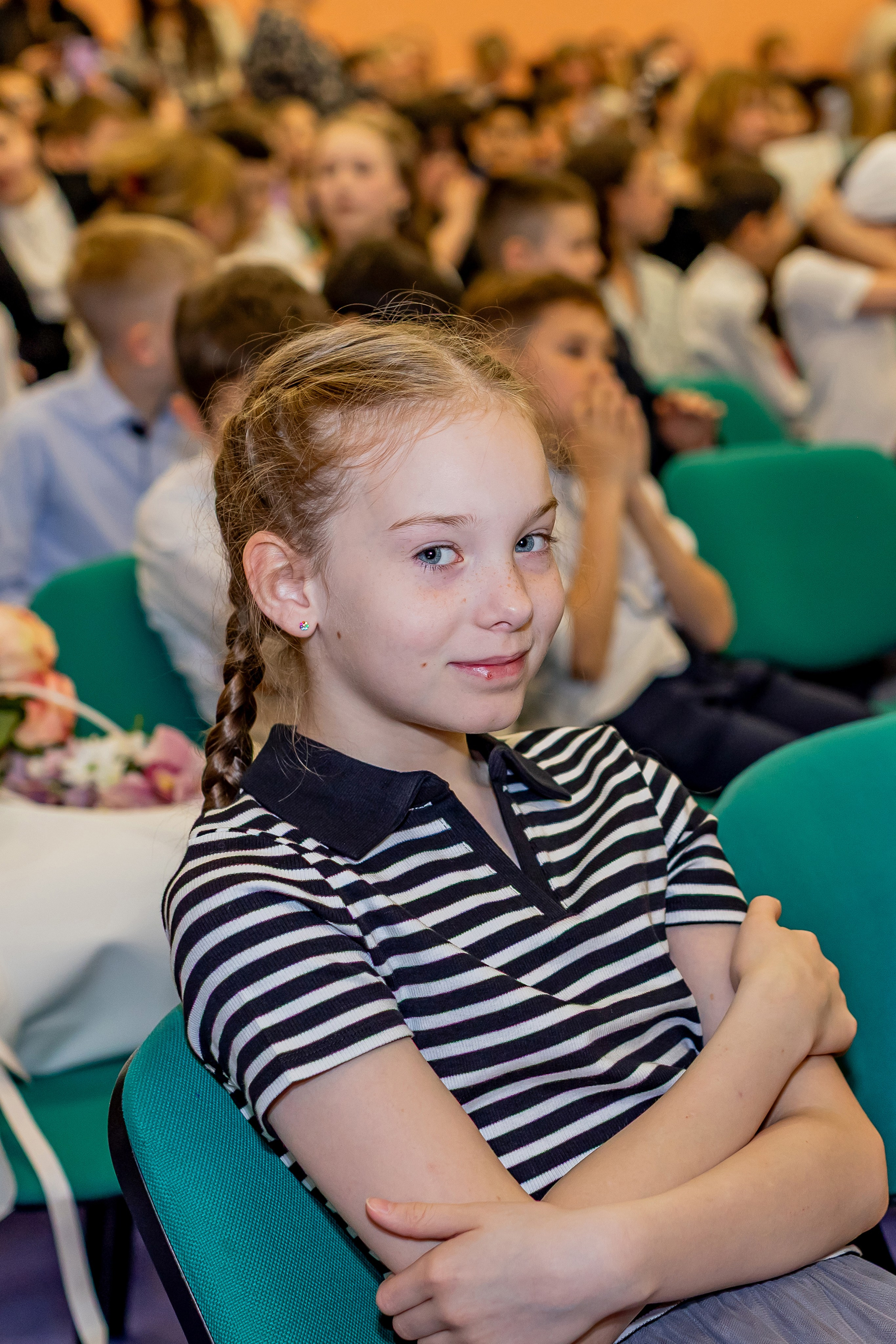Выпускной праздник в начальной школе. Фотограф и видеограф Москва. Свадебный фотограф, видеограф. Выпускные альбомы. Оживающие альбомы