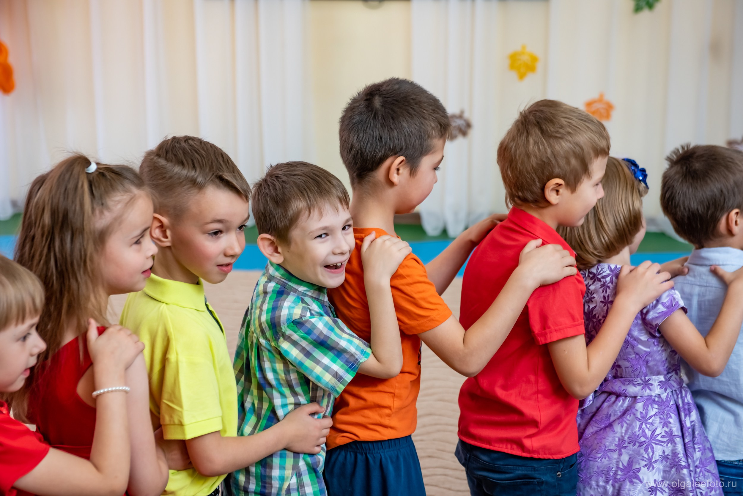 Фотосъемка утренника в детском саду дети выступают иркутск. Ольга Ли свадебный семейный фотограф Иркутск