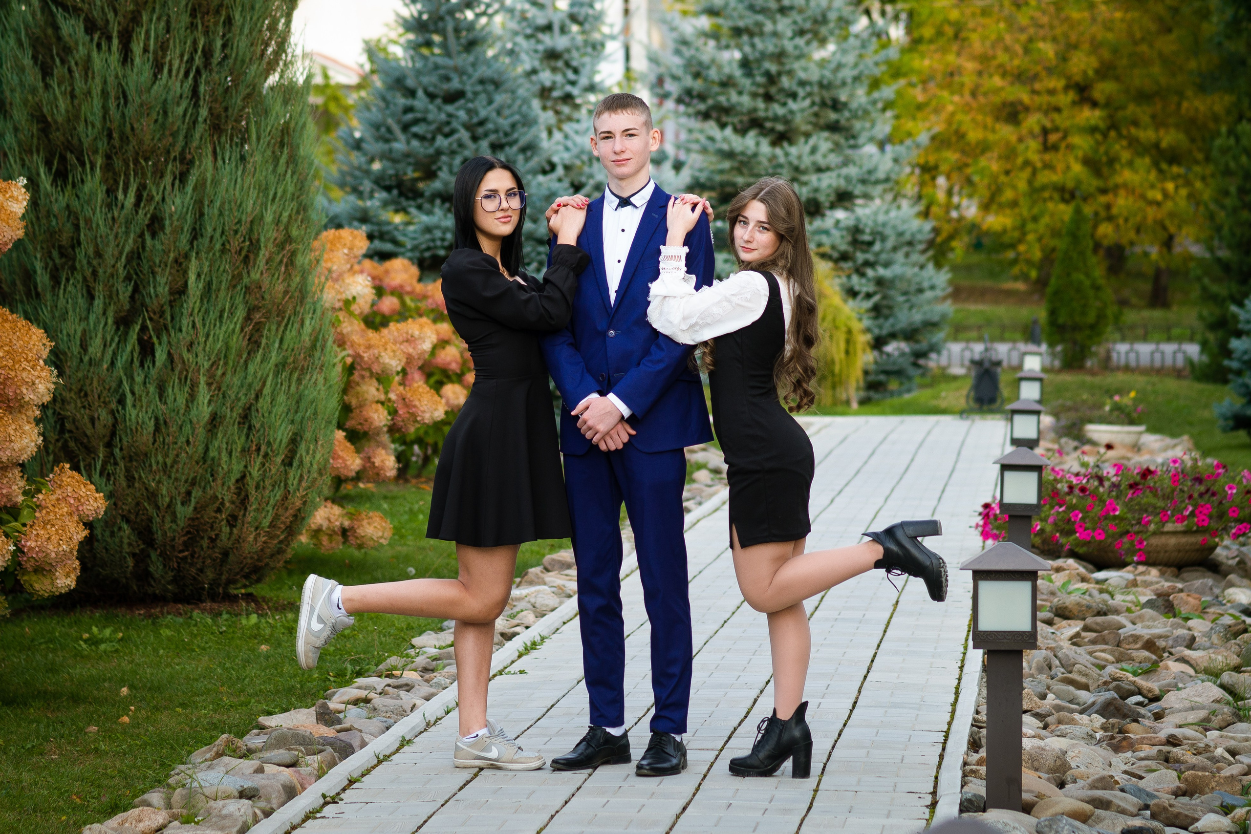 Осень. Старшая школа. Выпускники 2025 года. Выпускные Альбомы и Фотосессии п. Кавалерово
