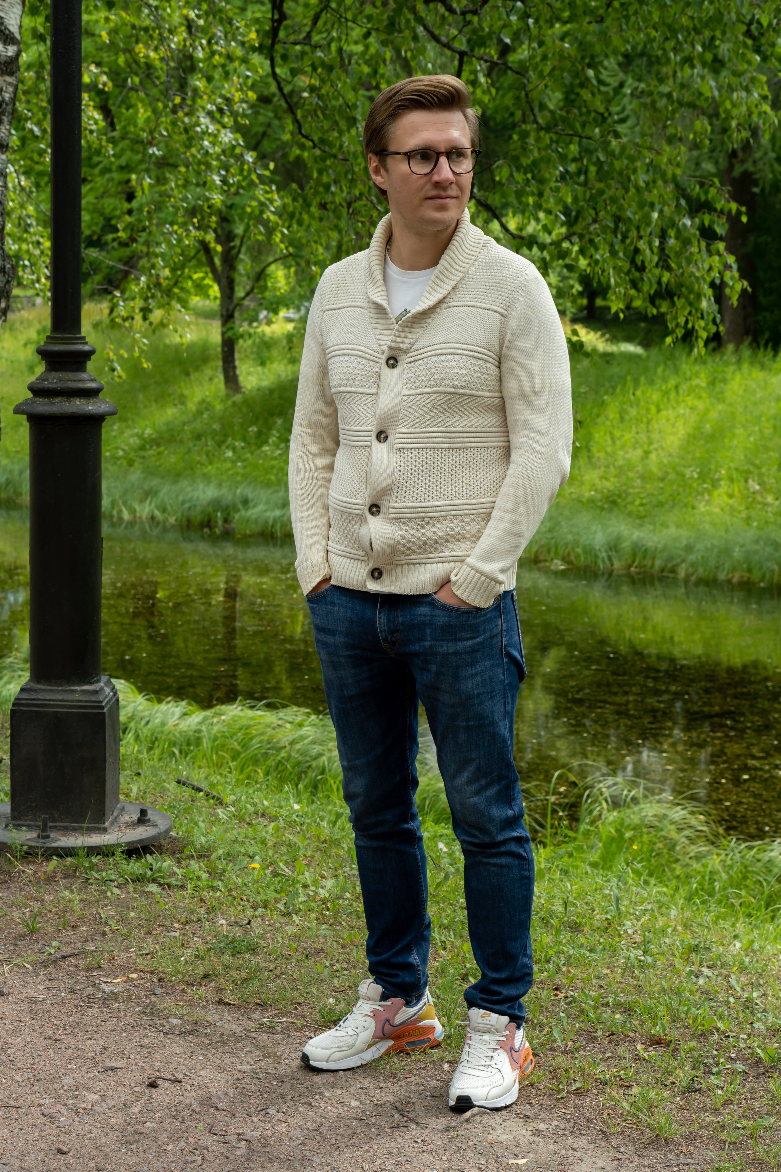 Прогулка в Александровском парке. ФОТОГРАФ РАДОСТИ Фотосессия в студии СПб. Портретный фотограф — Юрий Торлопов