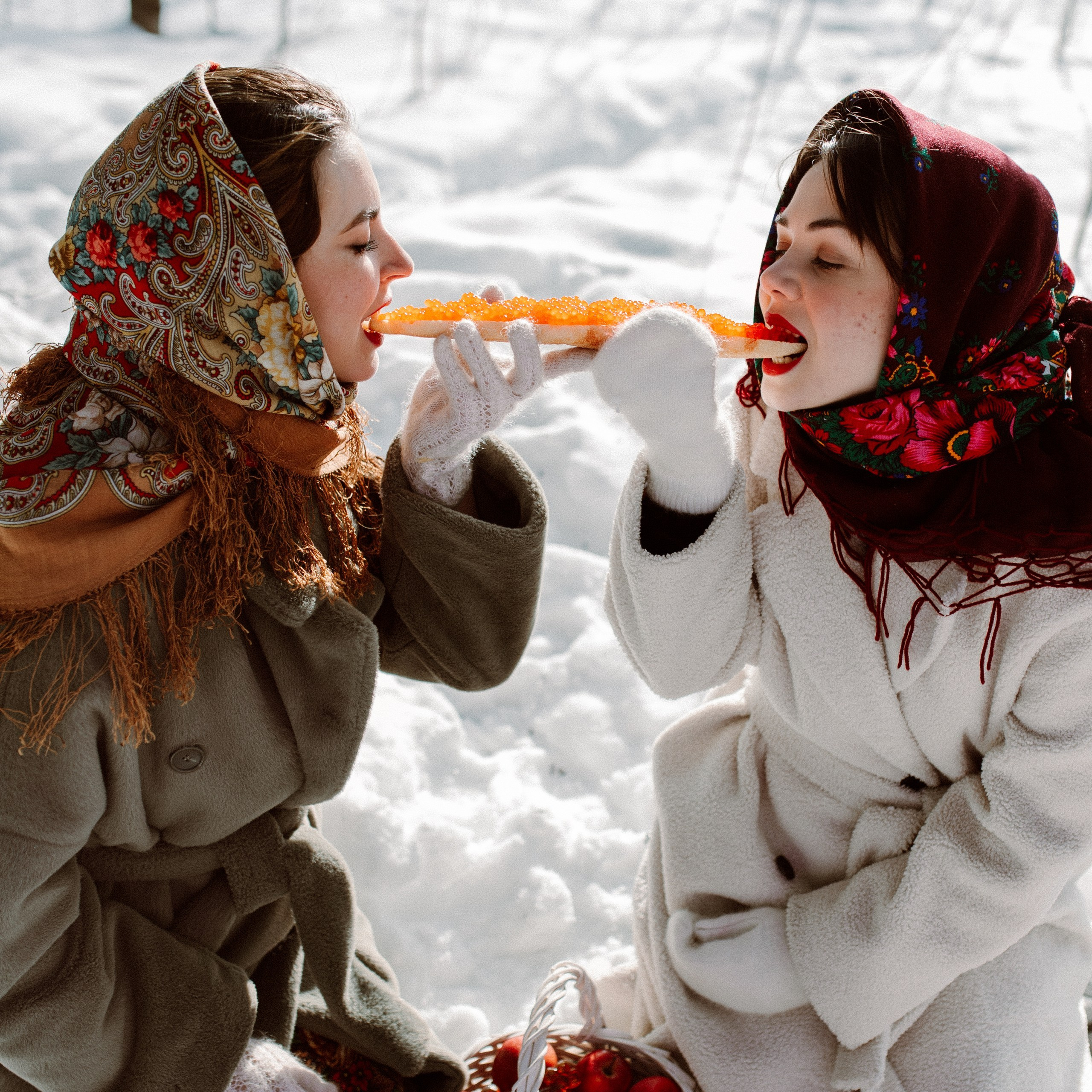 Сёстры. Масленица. Анастасия Турсунова арт-фотограф в Москве