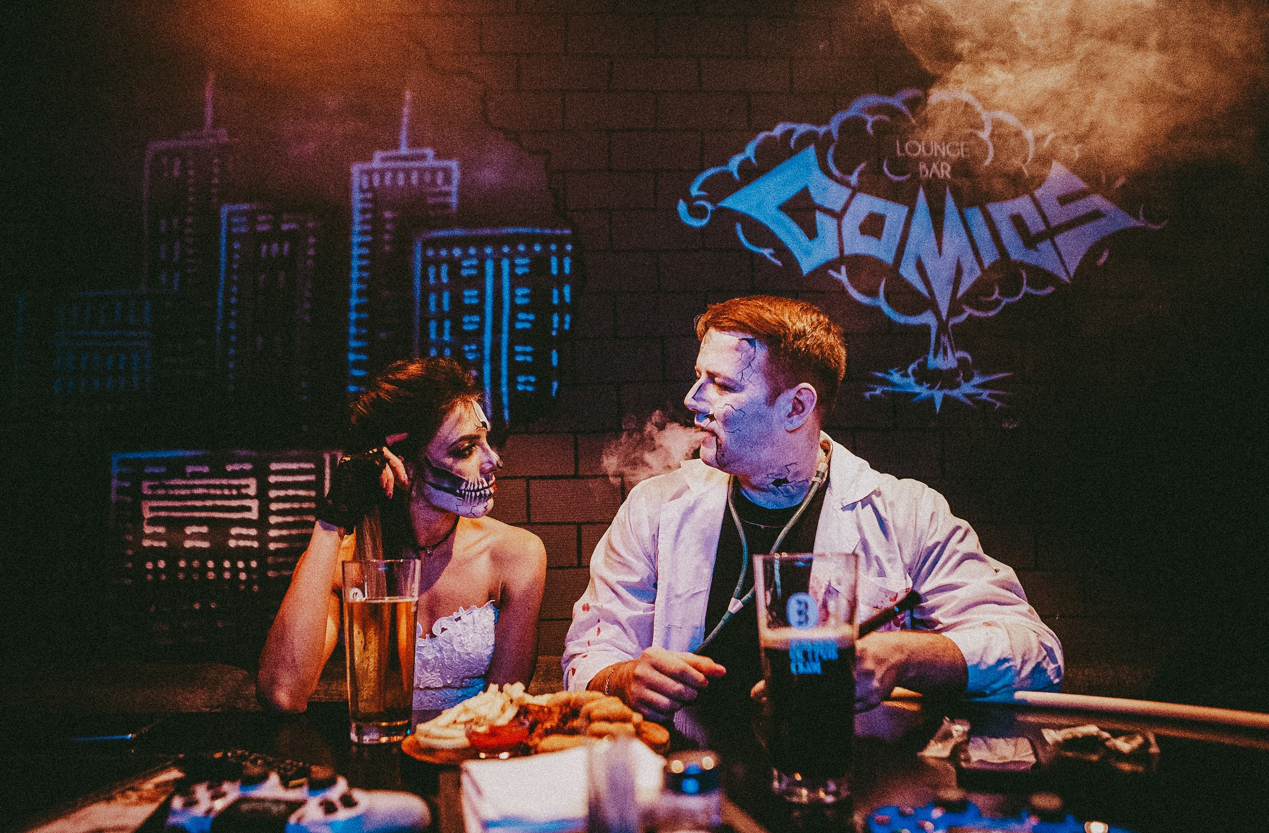 Съёмка в Comics Lounge Bar. Фотограф в городе Самара Александр Гераськин