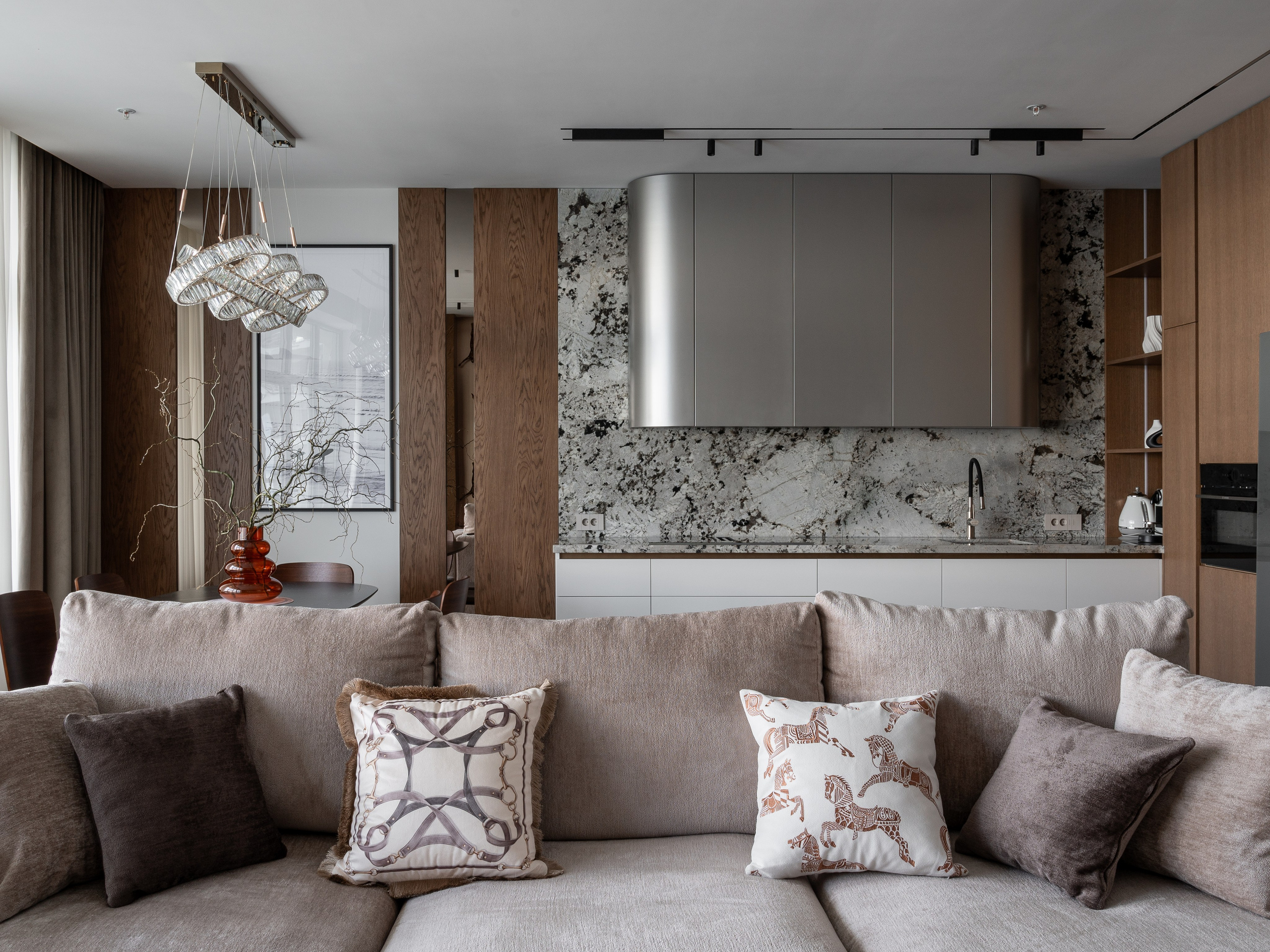 Квартира с видом на море. Интерьерный фотограф в Сочи Элина Габриелян