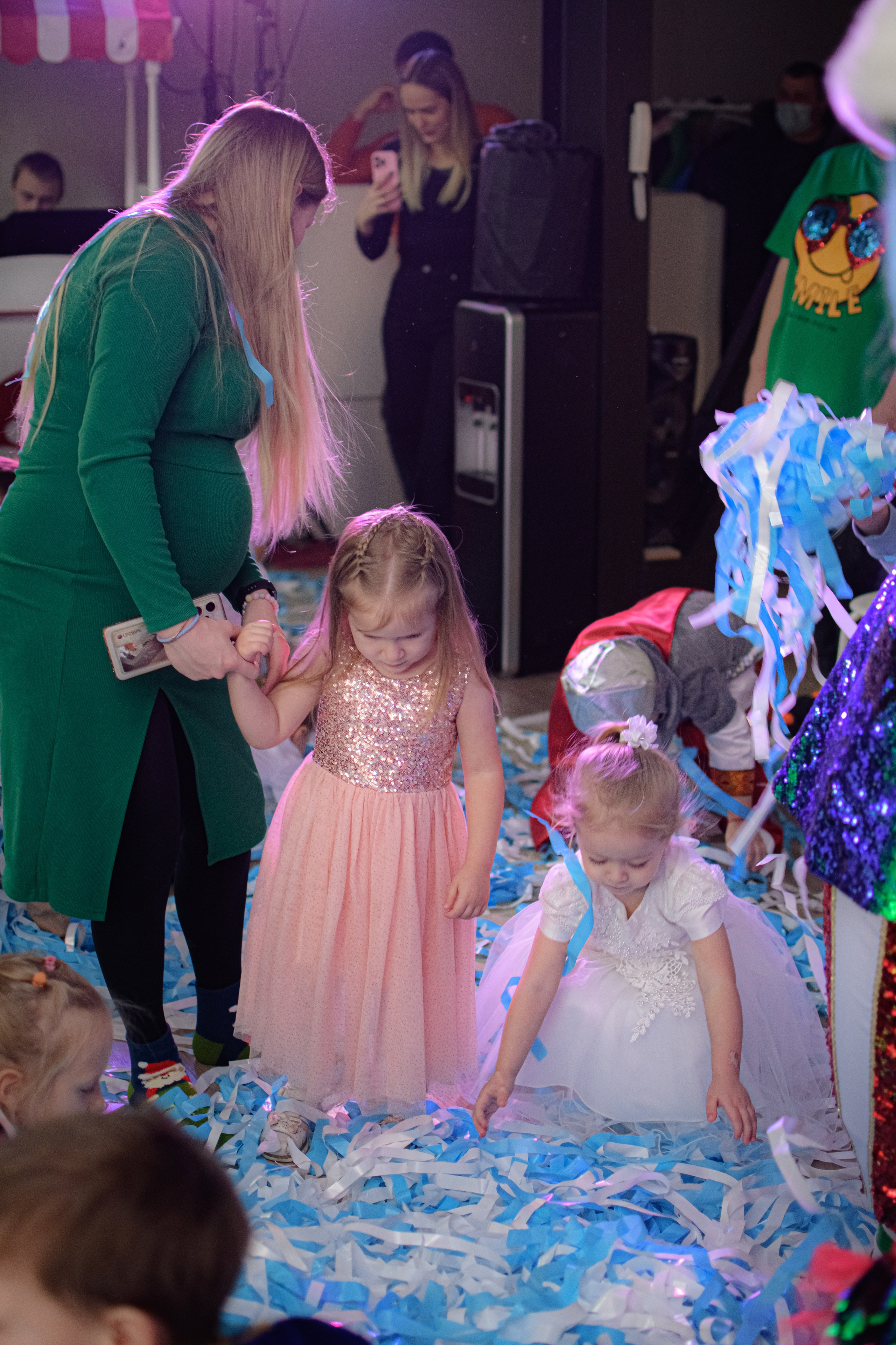 HAPPY NEW YEAR. Photokarish