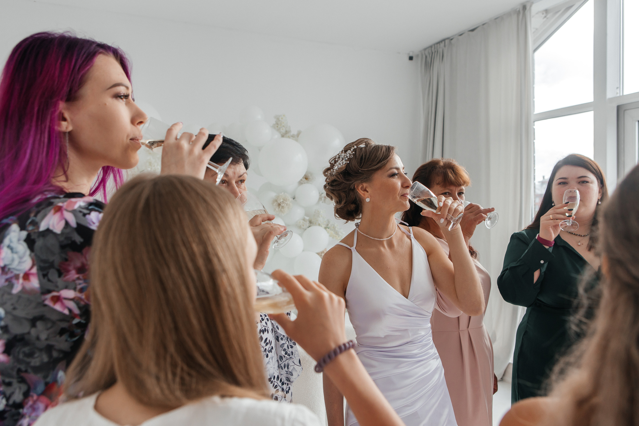 Свадебная фотосессия под дождем. Дарья Белякова. Свадебный, детский и семейный фотограф в городе Бийск
