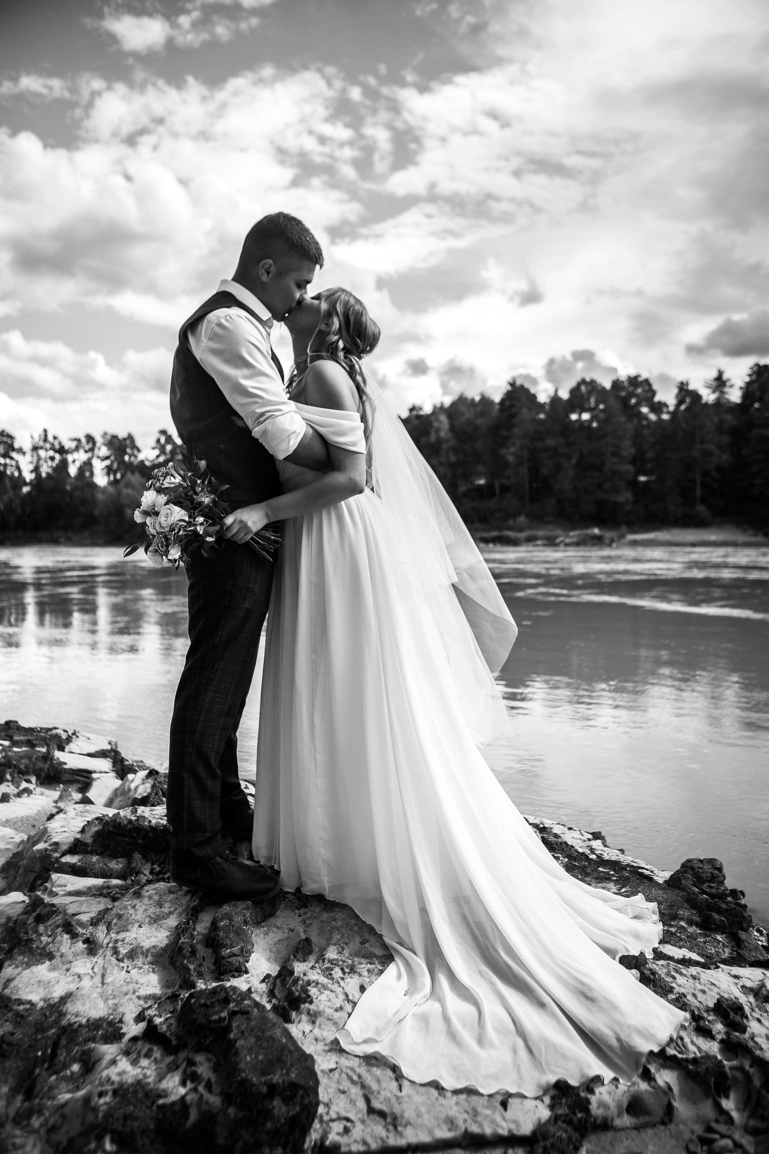 Свадебная фотосессия в горах. Дарья Белякова. Свадебный, детский и семейный фотограф в городе Бийск