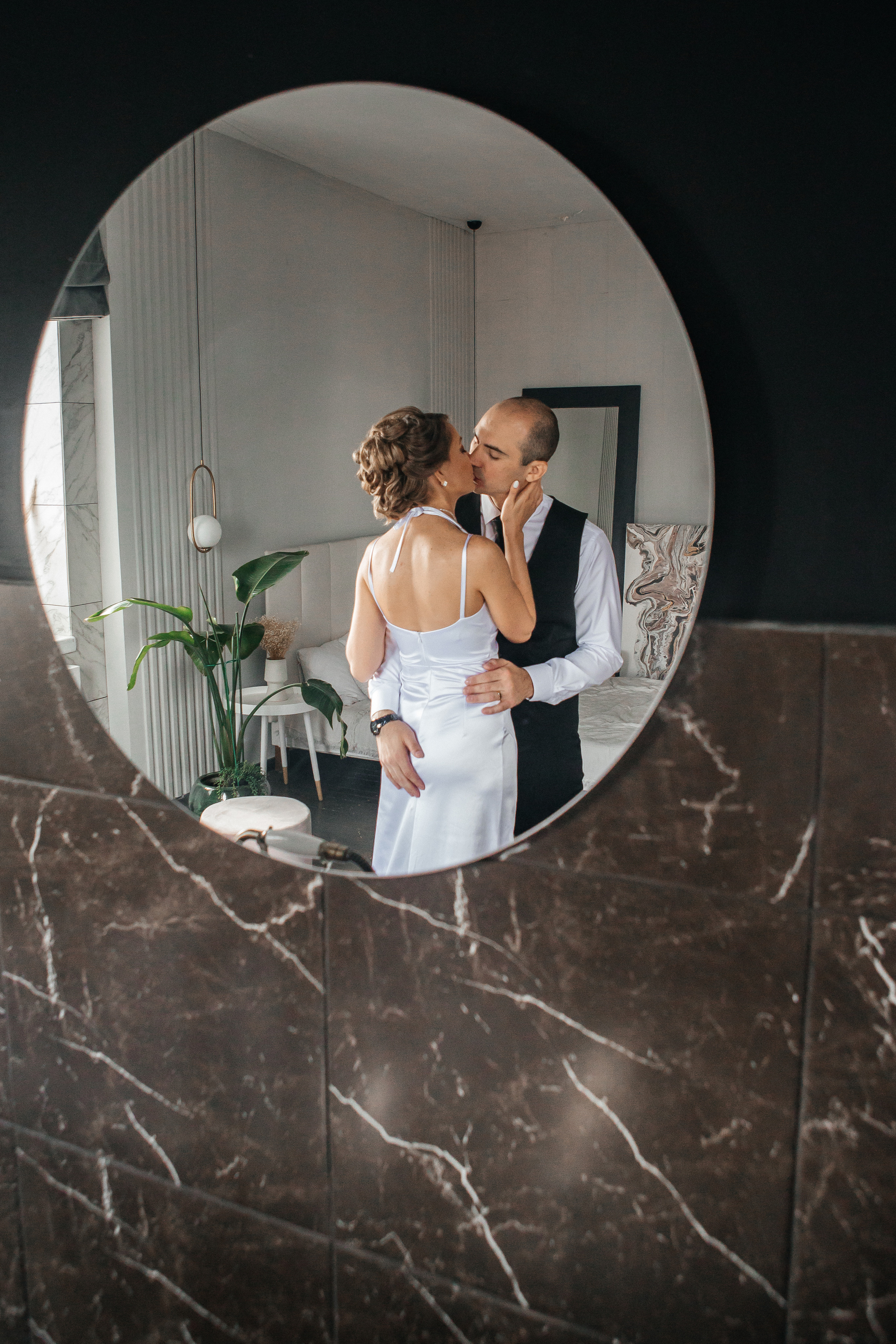 Свадебная фотосессия под дождем. Дарья Белякова. Свадебный, детский и семейный фотограф в городе Бийск