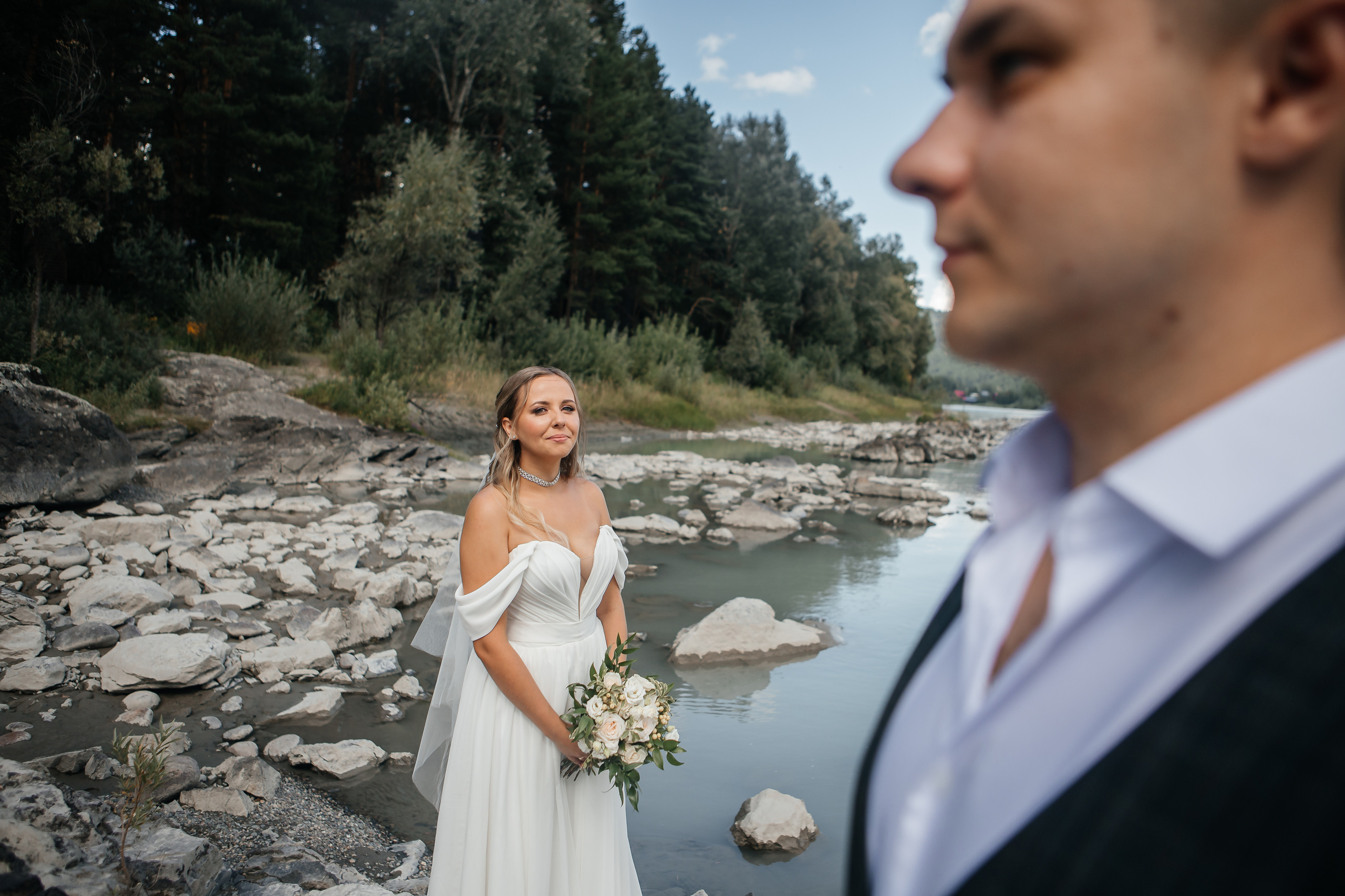Свадебная фотосессия в горах. Дарья Белякова. Свадебный, детский и семейный фотограф в городе Бийск