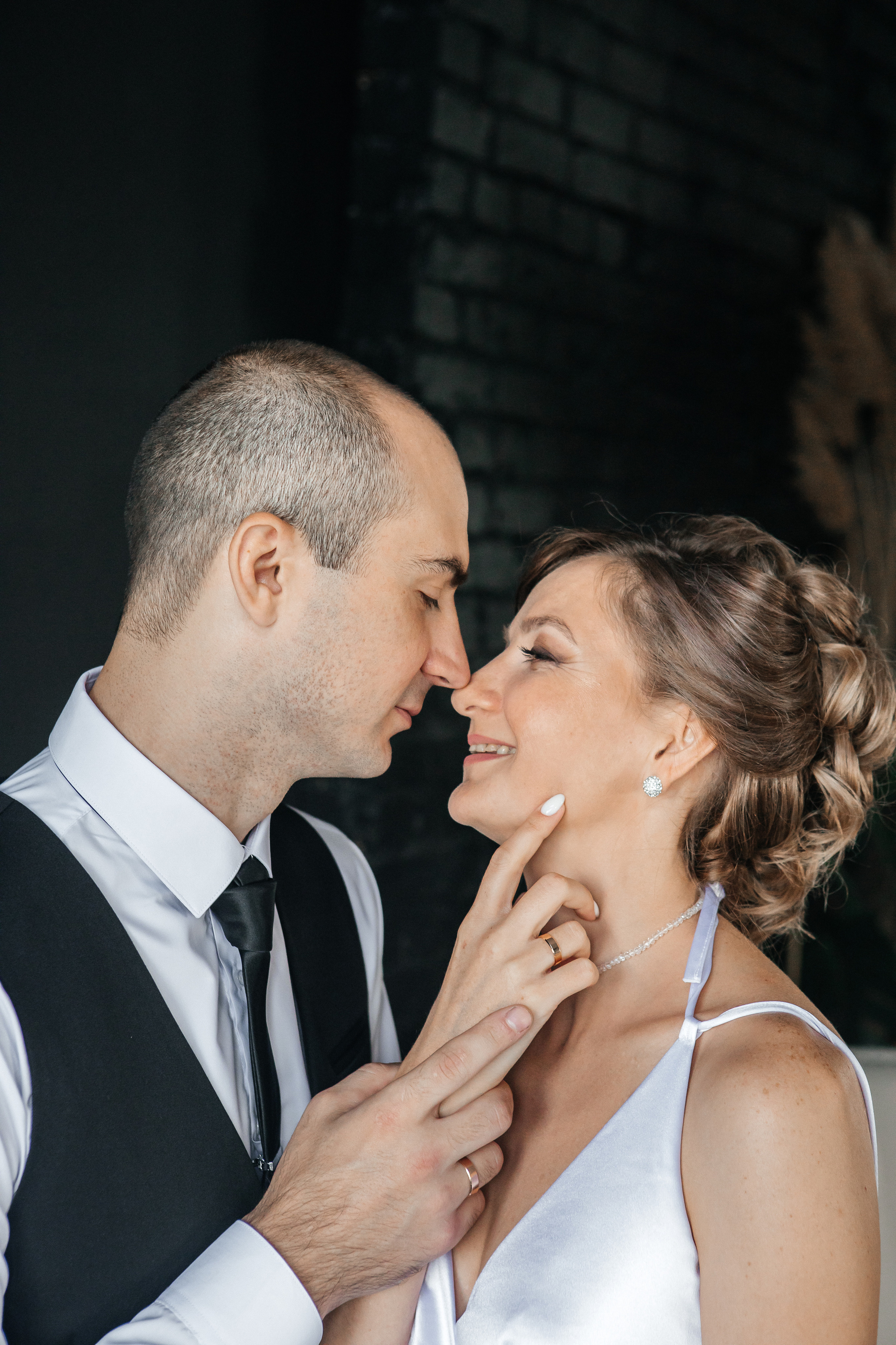 Свадебная фотосессия под дождем. Дарья Белякова. Свадебный, детский и семейный фотограф в городе Бийск