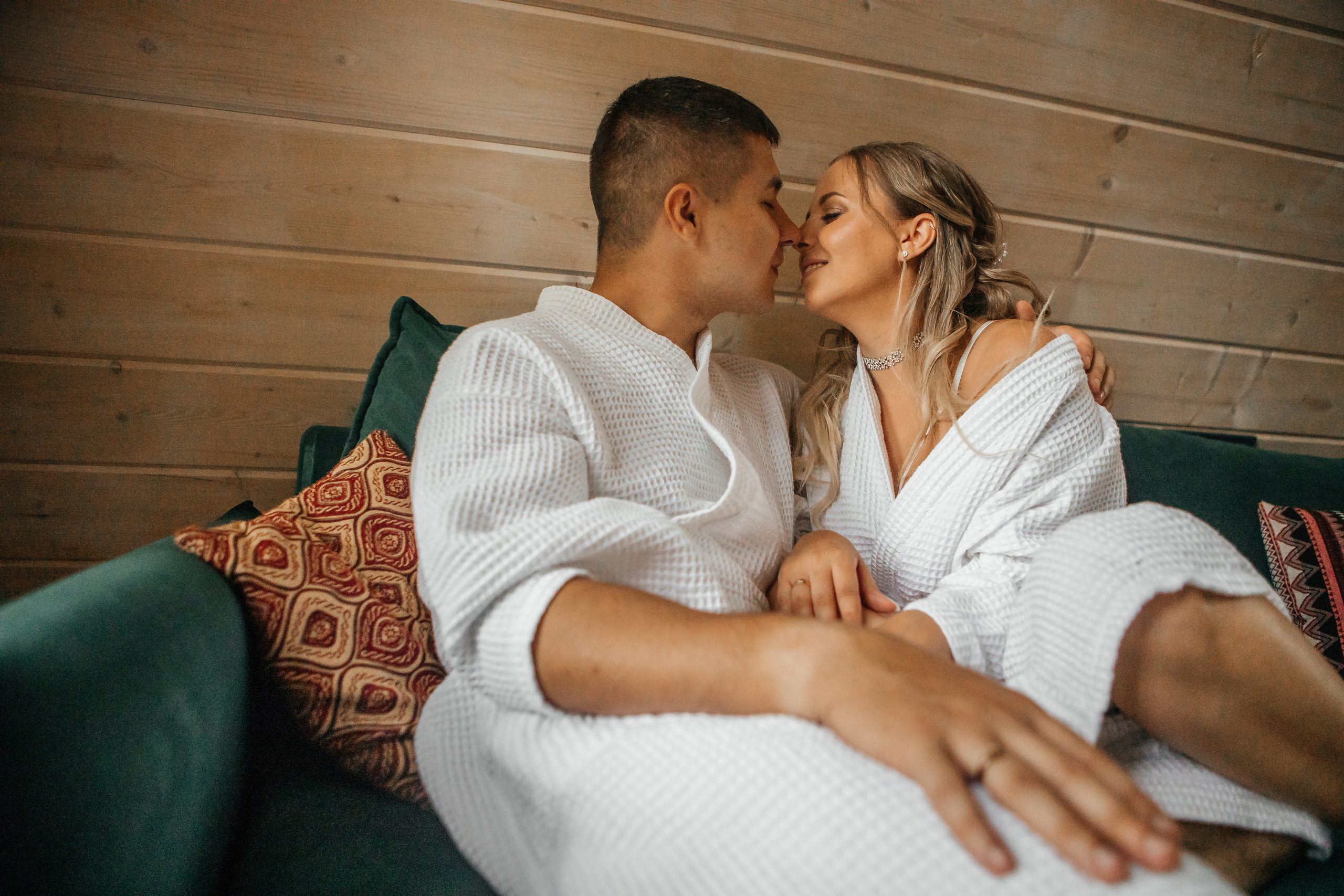 Свадебная фотосессия в горах. Дарья Белякова. Свадебный, детский и семейный фотограф в городе Бийск