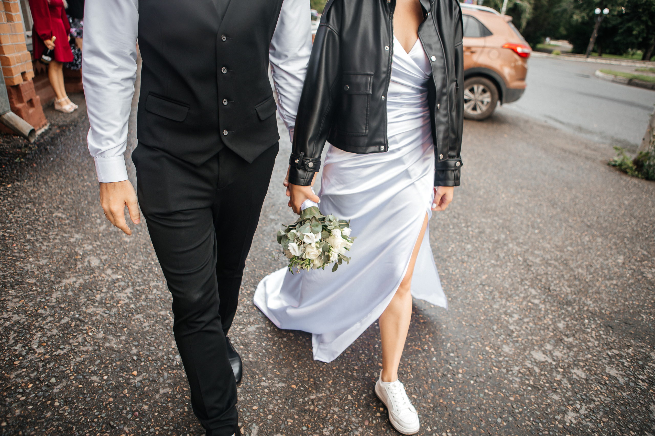 Свадебная фотосессия под дождем. Дарья Белякова. Свадебный, детский и семейный фотограф в городе Бийск