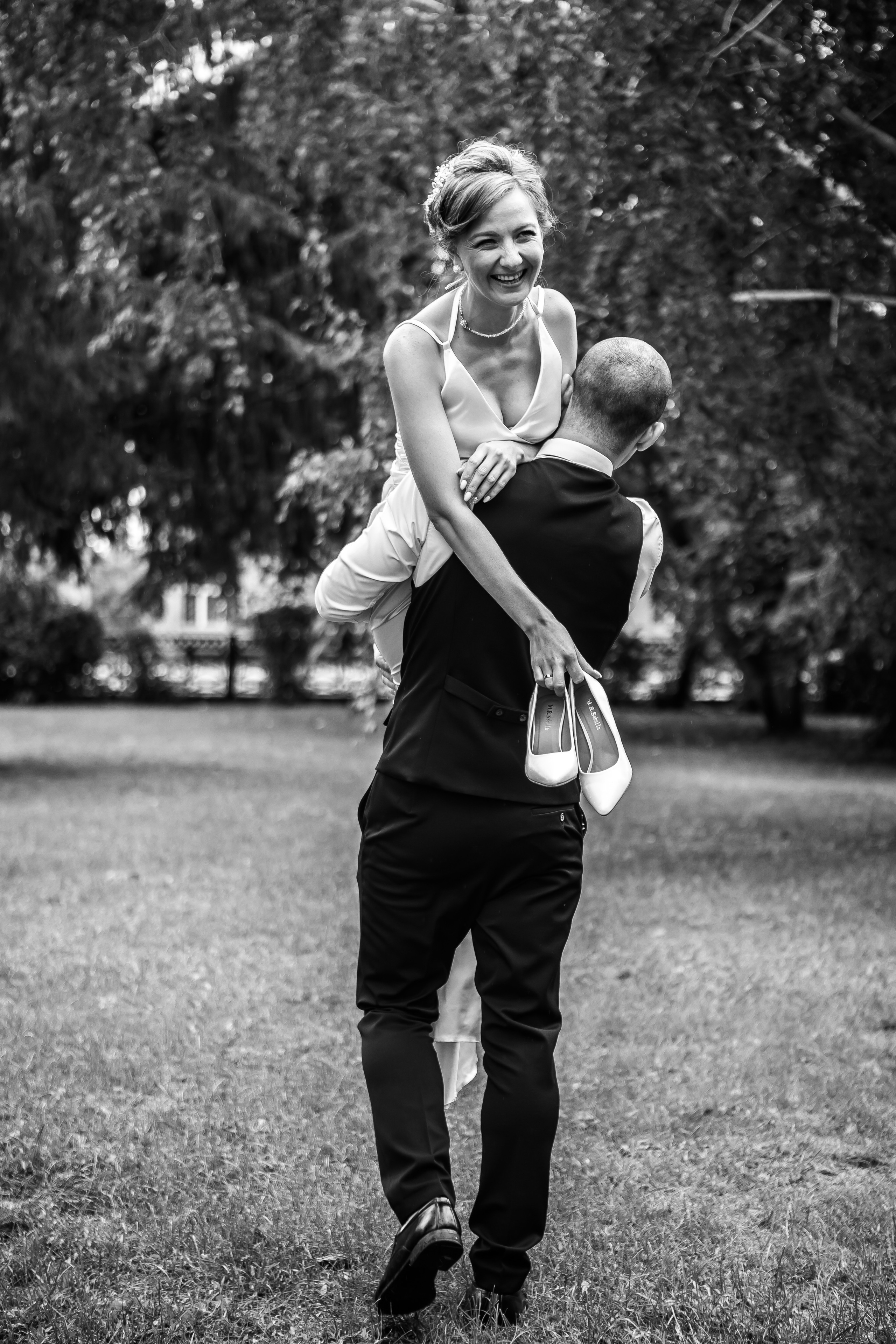 Свадебная фотосессия под дождем. Дарья Белякова. Свадебный, детский и семейный фотограф в городе Бийск