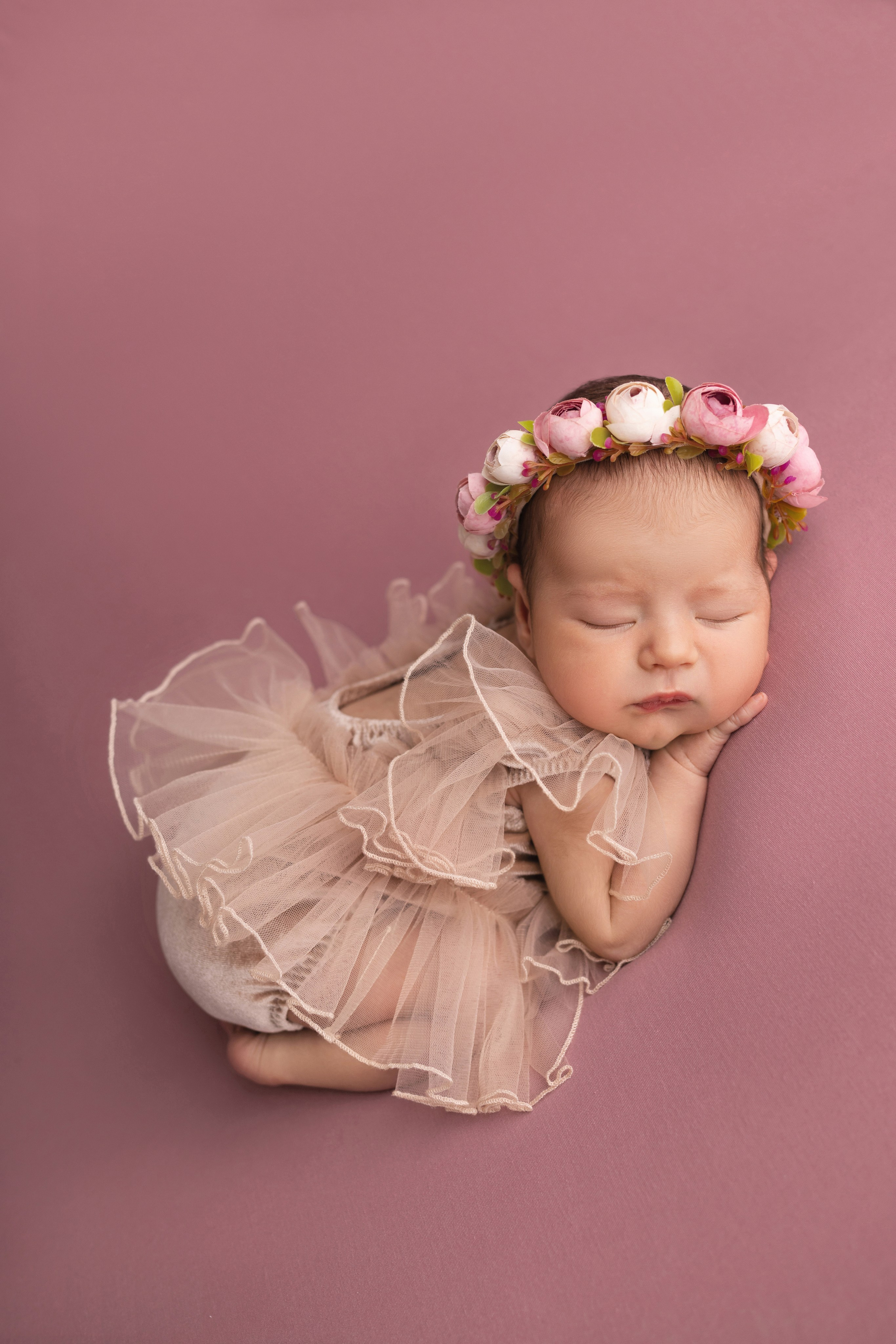 Классическая фотосессия малыша. Фотограф новорожденных малышей в Омске и Омской области Эльвира Камаева