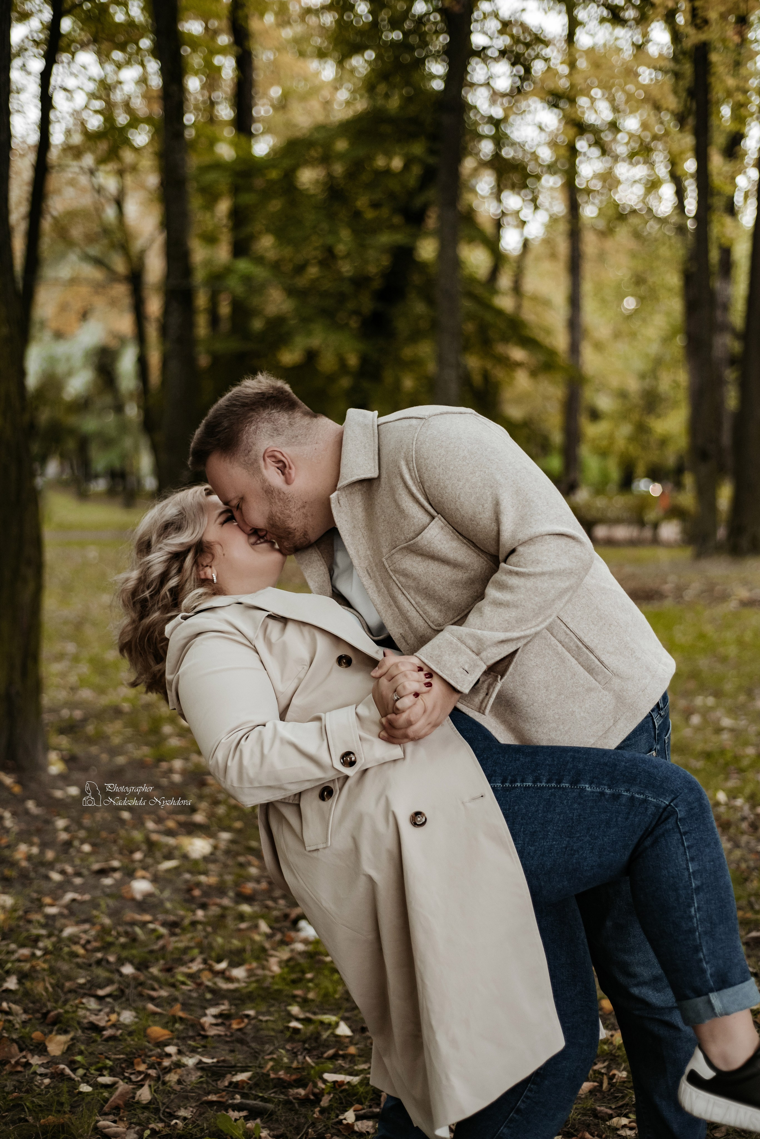 Осенняя прогулка с Каролиной, Владиславом и Асти ♡. Свадебный фотограф в Санкт-Петербурге Надежда Нуждова