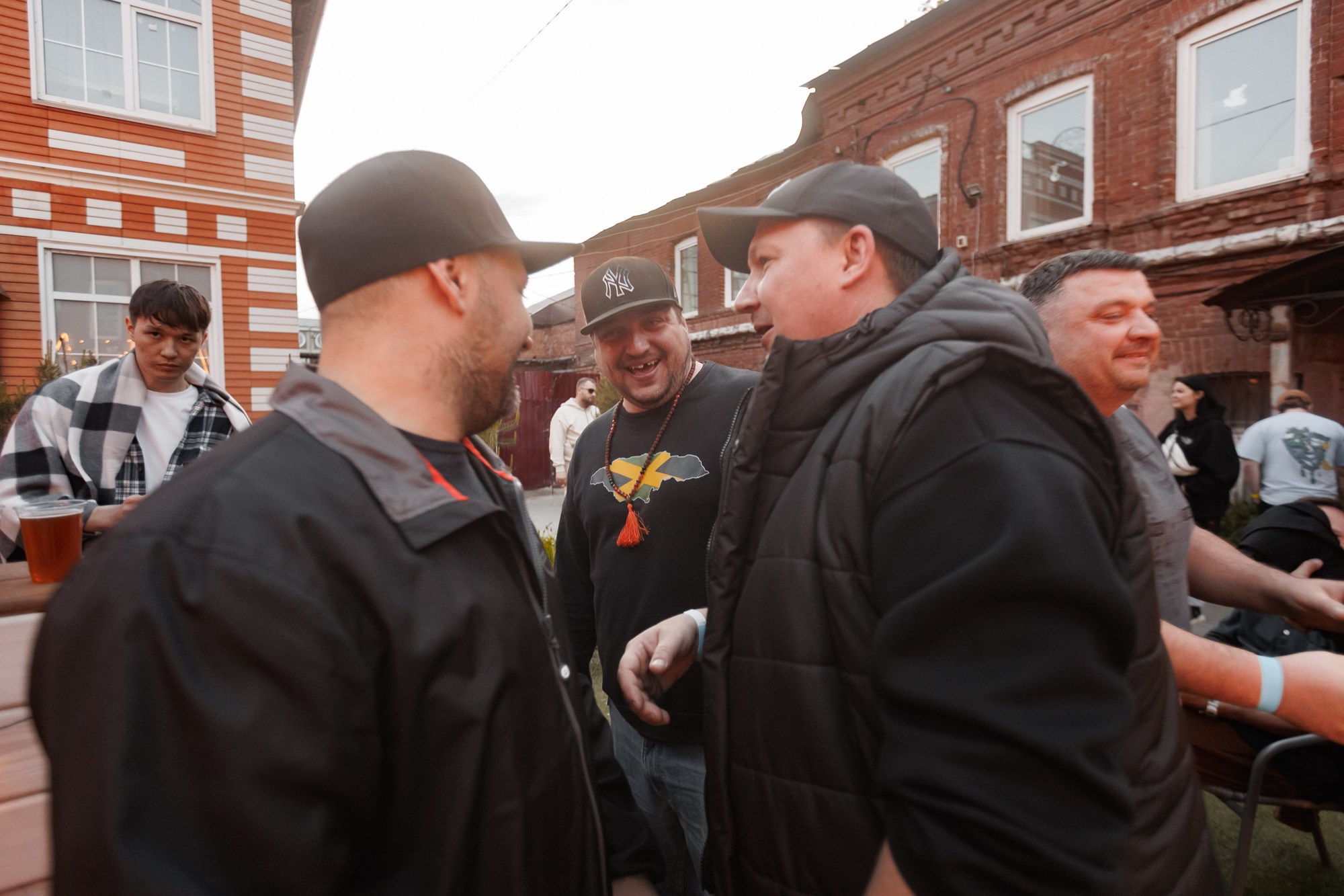 Репортаж Jahmal Триагрутрика