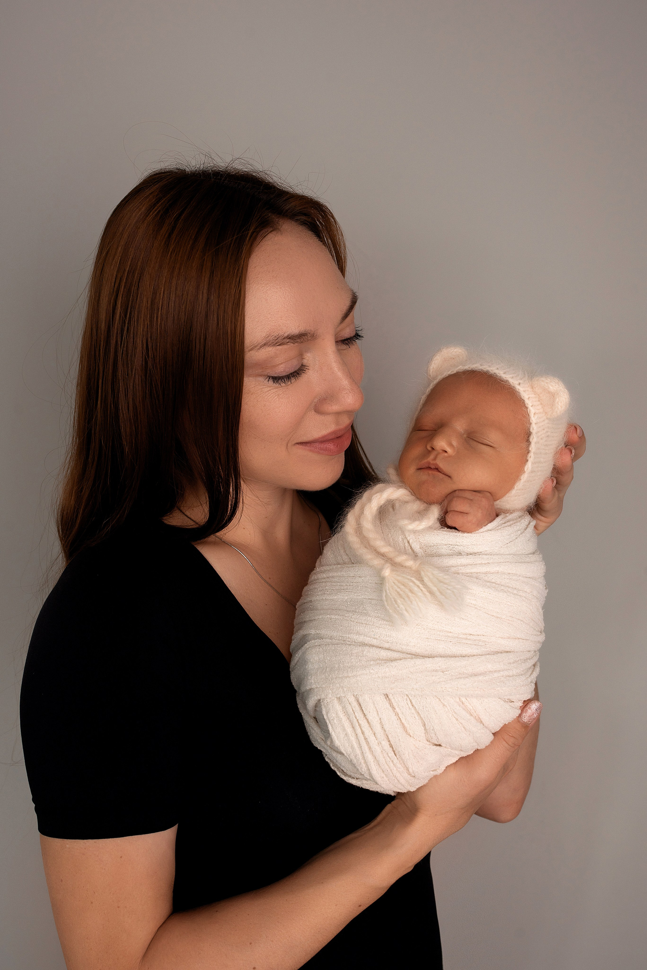 Новорождённые (в обмотках). Детский фотограф новорождённых в Минске Боровик Екатерина