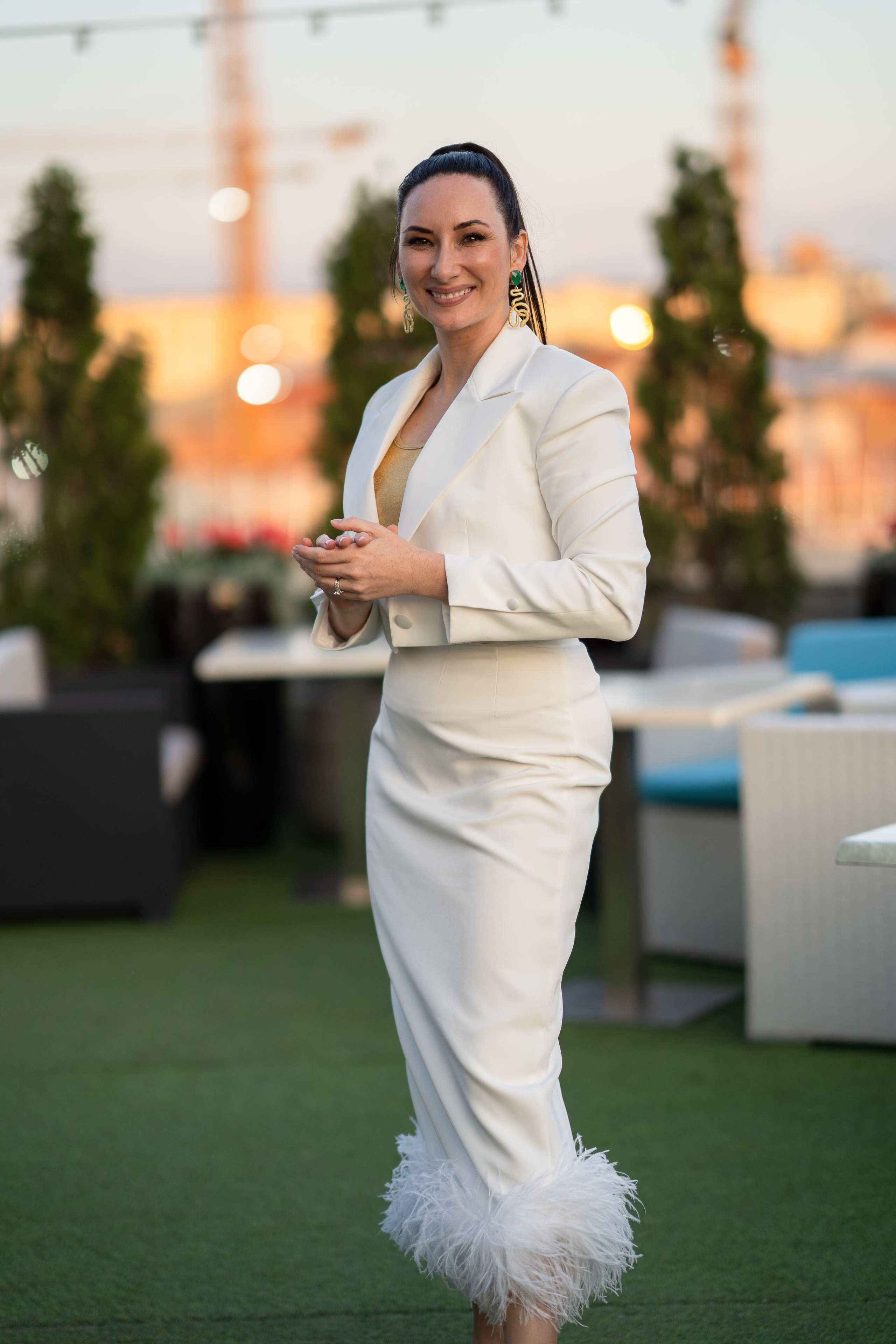 Олеся Хаскелл. Каталожная и промышленная съемка в Москве Александр Плонский