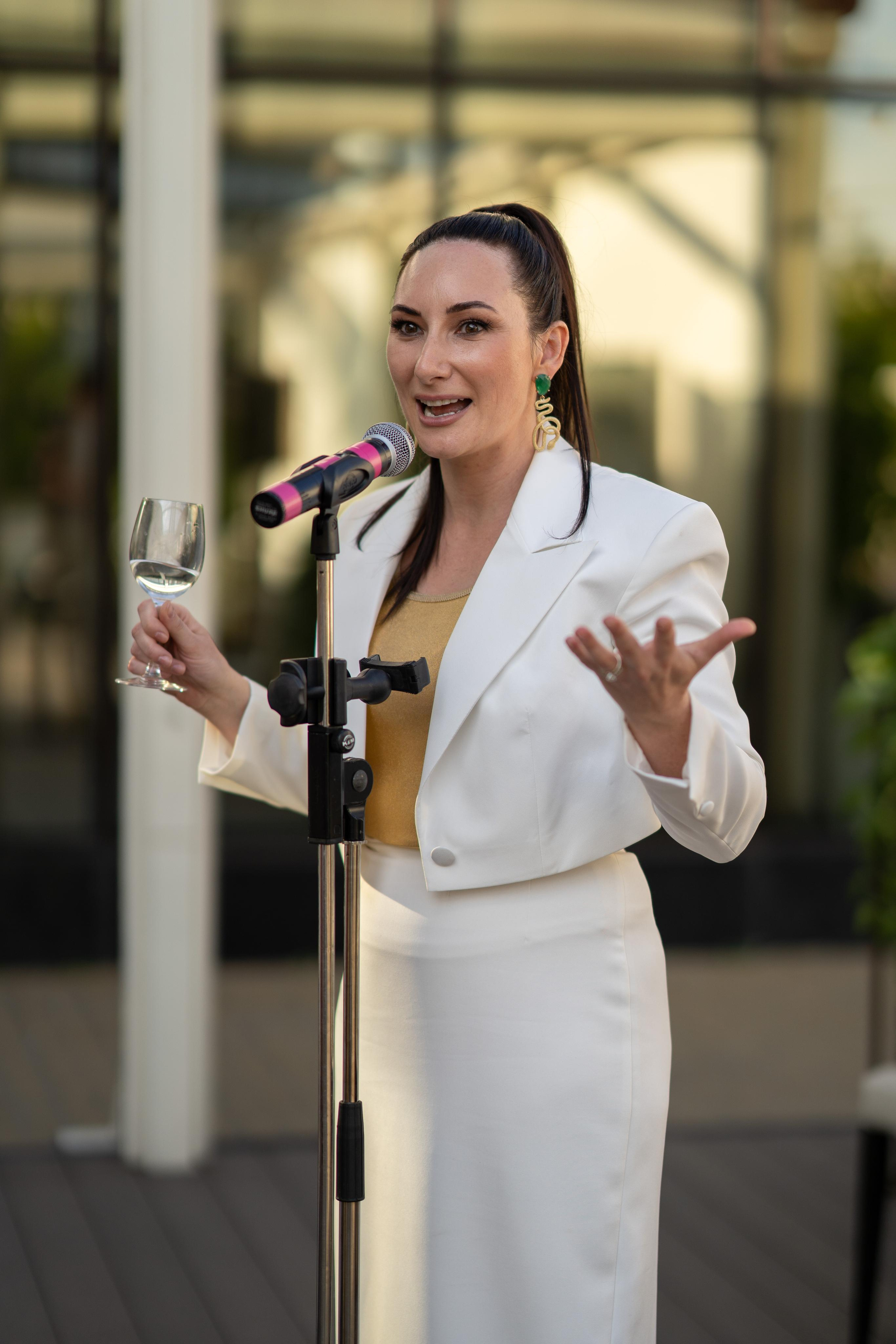 Олеся Хаскелл. Каталожная и промышленная съемка в Москве Александр Плонский