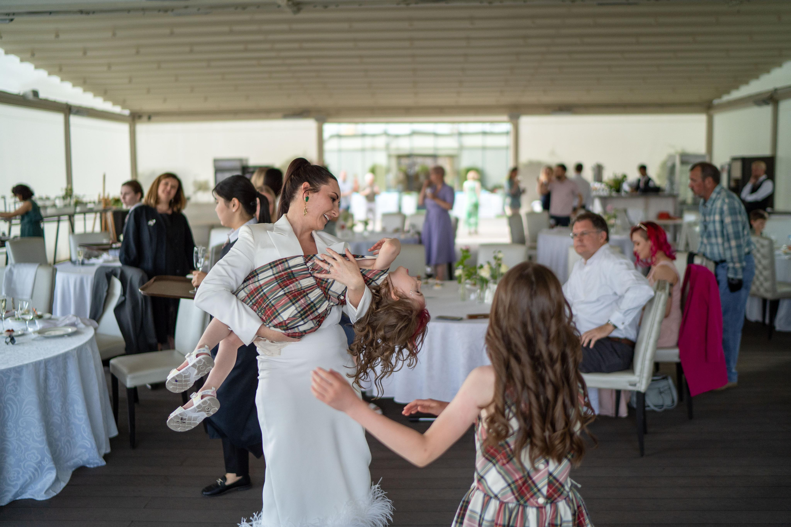 Олеся Хаскелл. Каталожная и промышленная съемка в Москве Александр Плонский