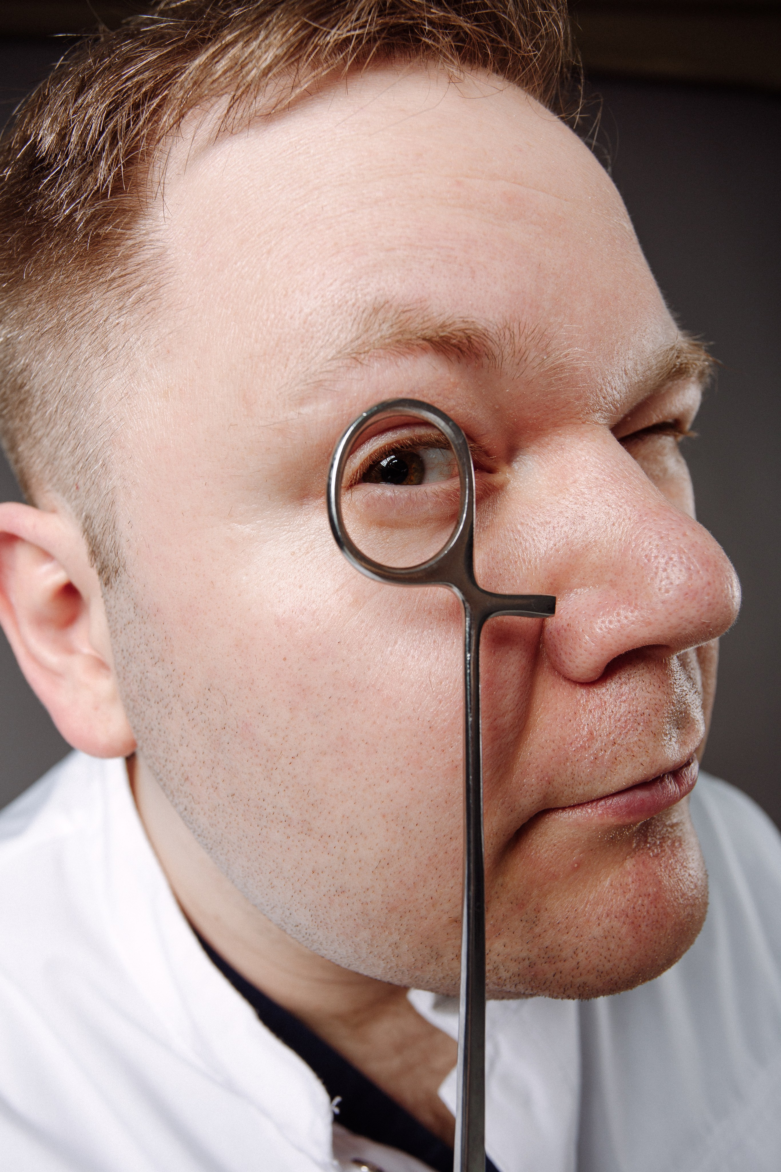 Съёмка врача в студии. Фотограф врача в Нижнем Новгороде и Нижегородской области.