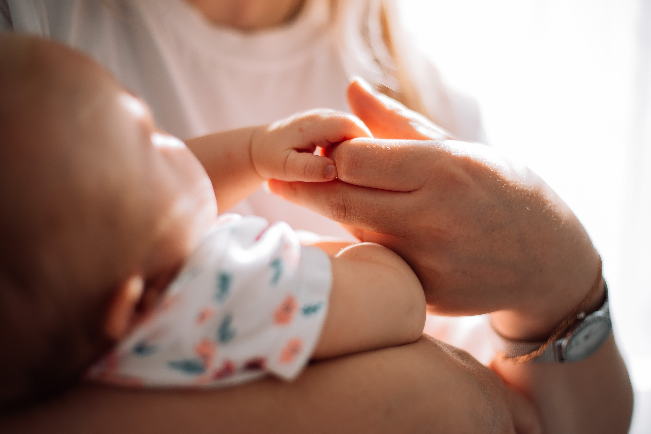 Семейная фотосессия в студии/дома