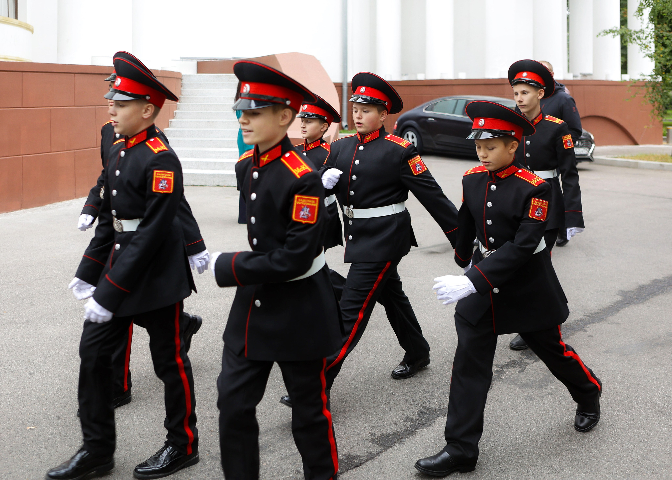 Подготовка к посвящению в кадеты в Первом Московском кадетском корпусе, Дипломатической кадетской школы. Выпускные альбомы и школьный фотограф в Подольске, Троицке, Щербинке, Москве и Московской области