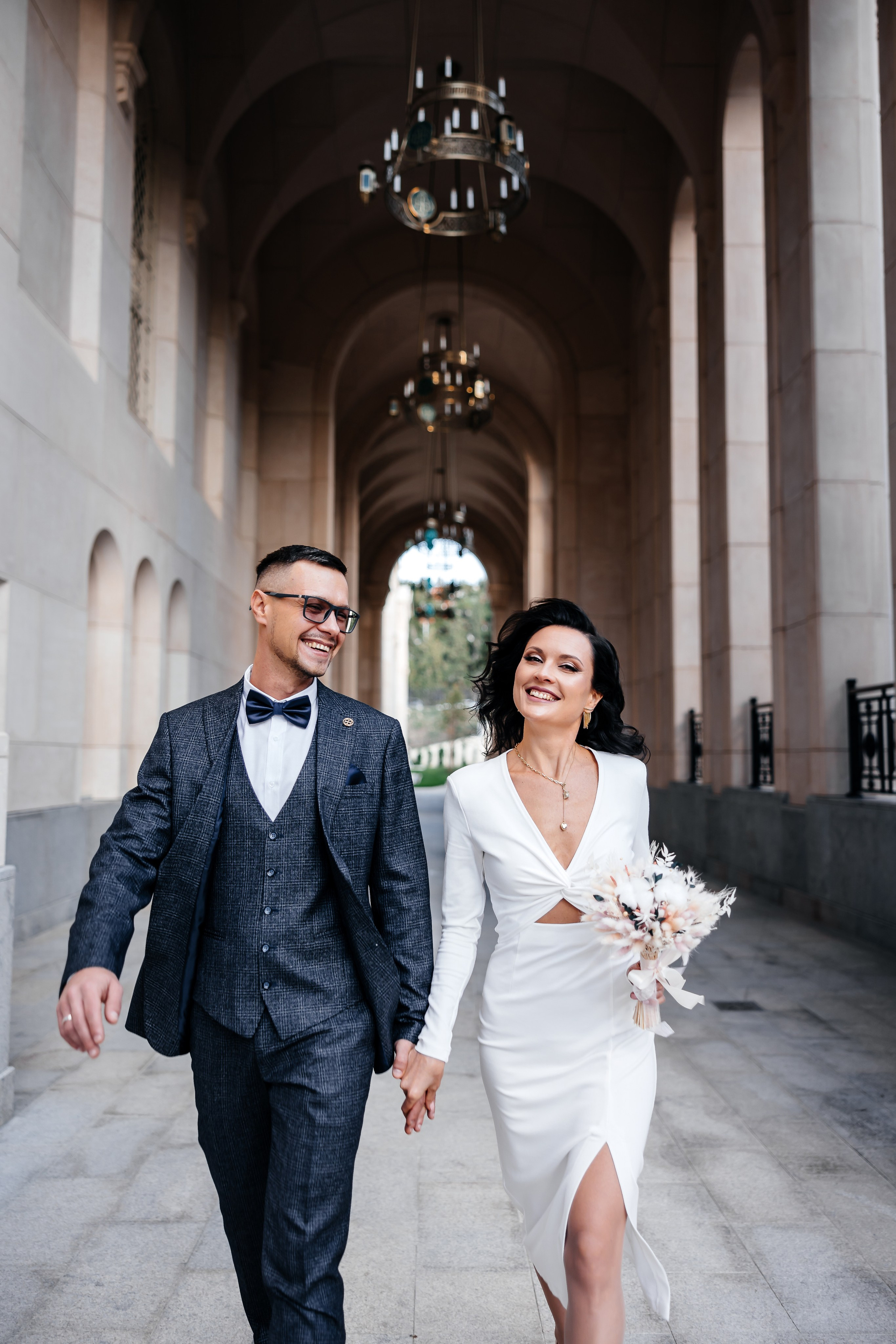 Анонс свадебной прогулки для Юлии и Артема. Свадебный фотограф в Крыму и Севастополе Ольга Баскакова