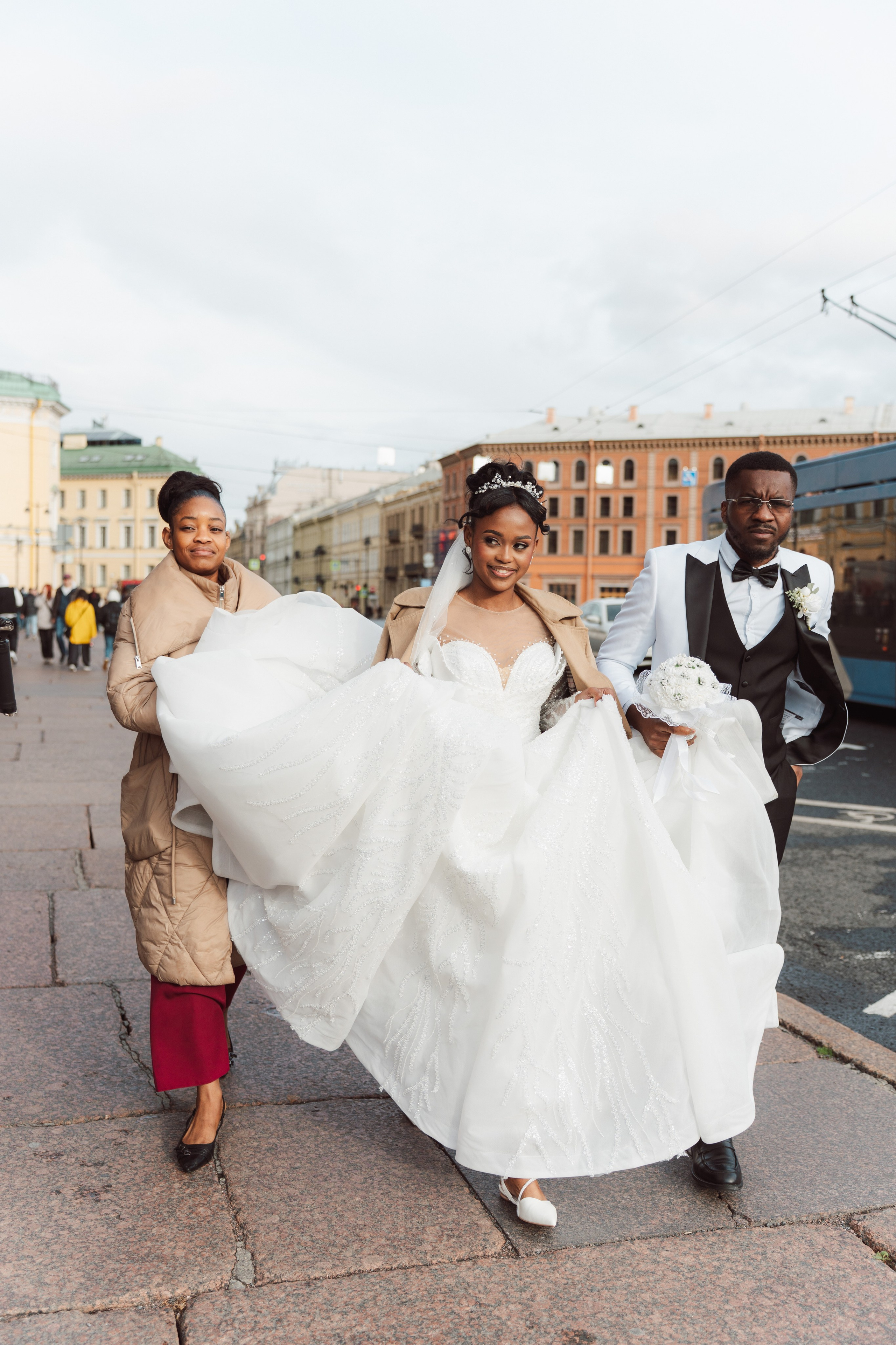 Joa & Gabriella. Photographer based in moscow Peter Tchana