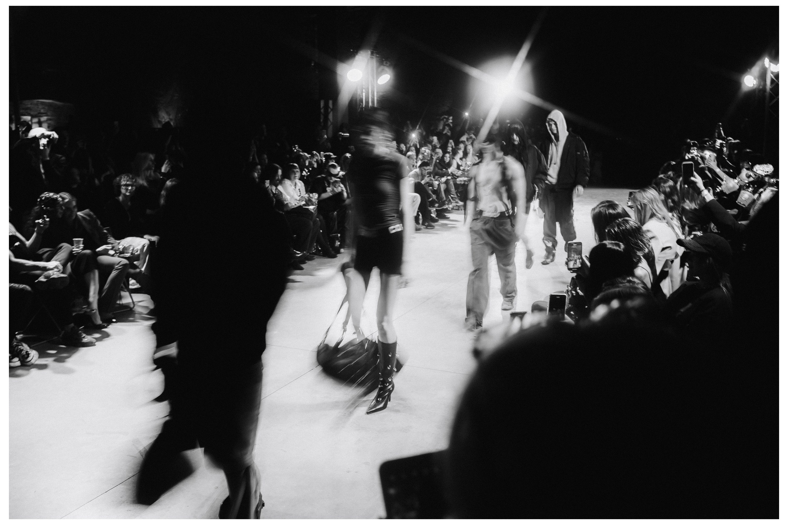 Auxi Noise fashion spb. Репортажный и студийный фотограф в Санкт-Петербурге Марк Скворцов