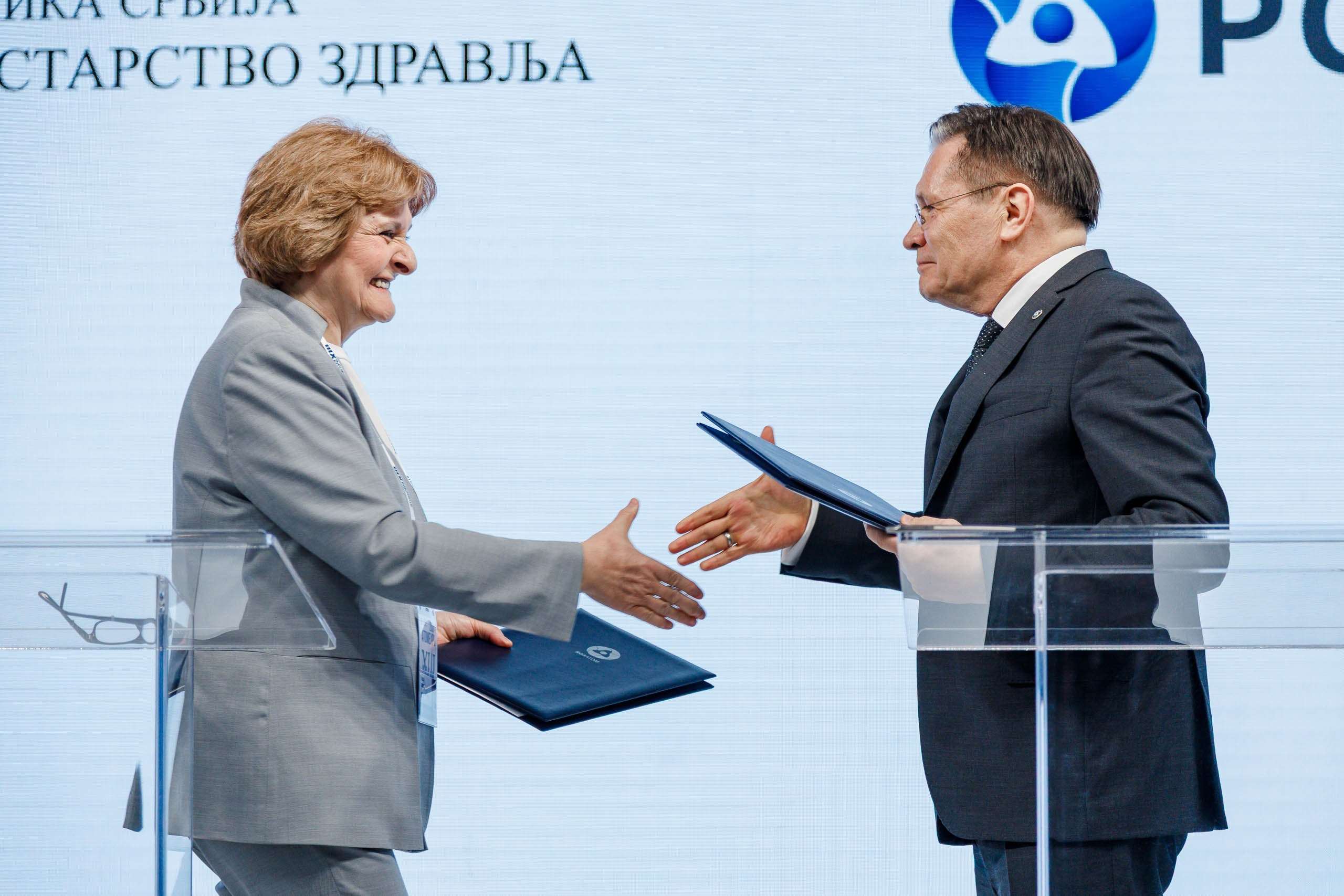 Подписания соглашений на форуме ATOM EXPO XIII 2024 в Сириусе. Репортажный фотограф в Москве, Сочи и Санкт-Петербурге