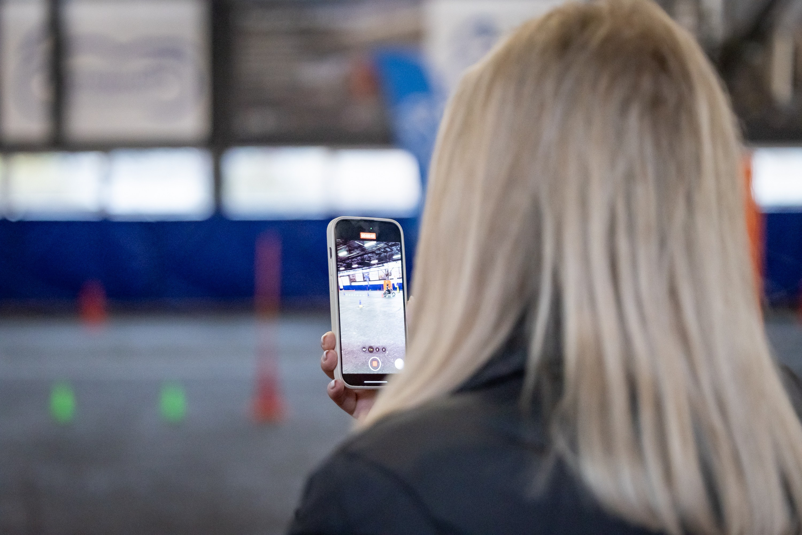 Соревнования в Мотошколе «Мосгортранс». Фотограф Владимир Охрименко