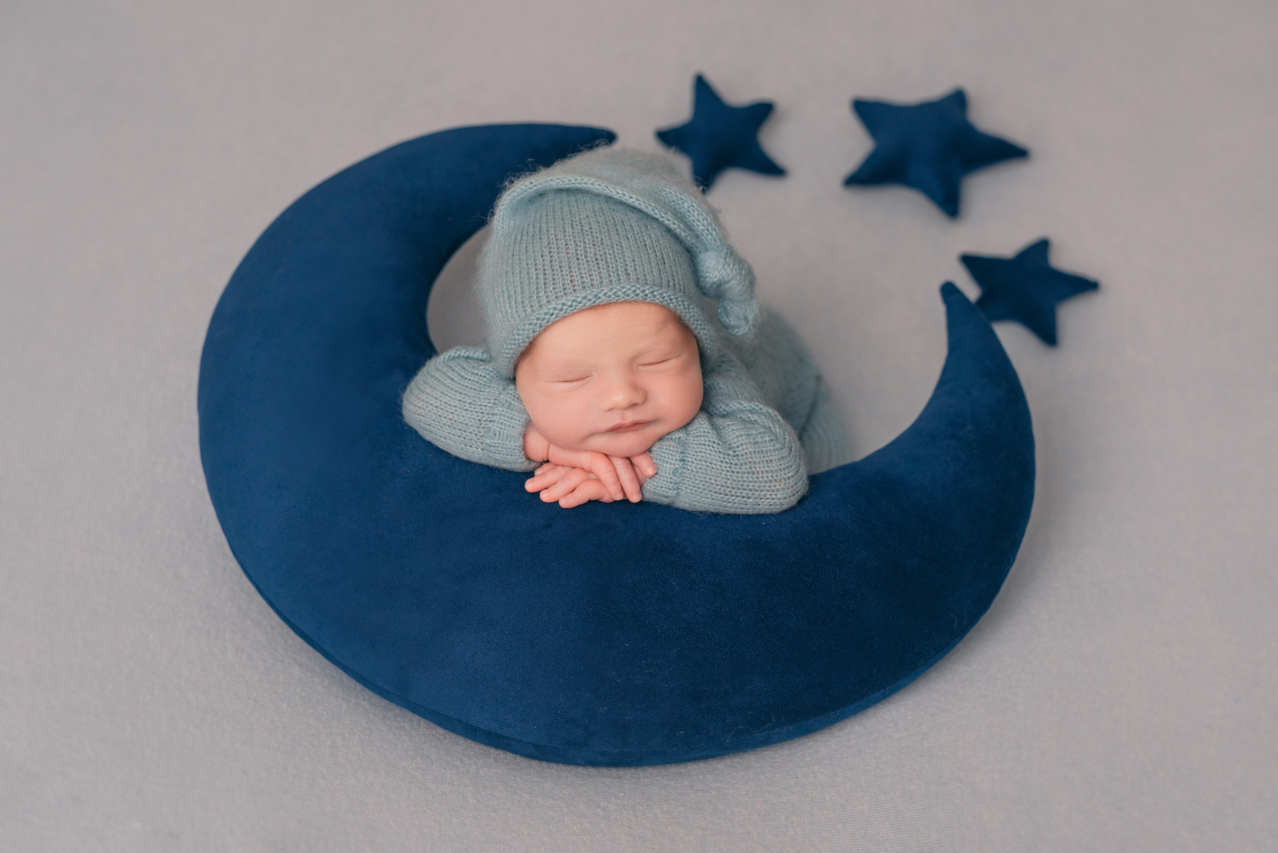 Артем. Фотограф новорожденных Белгород