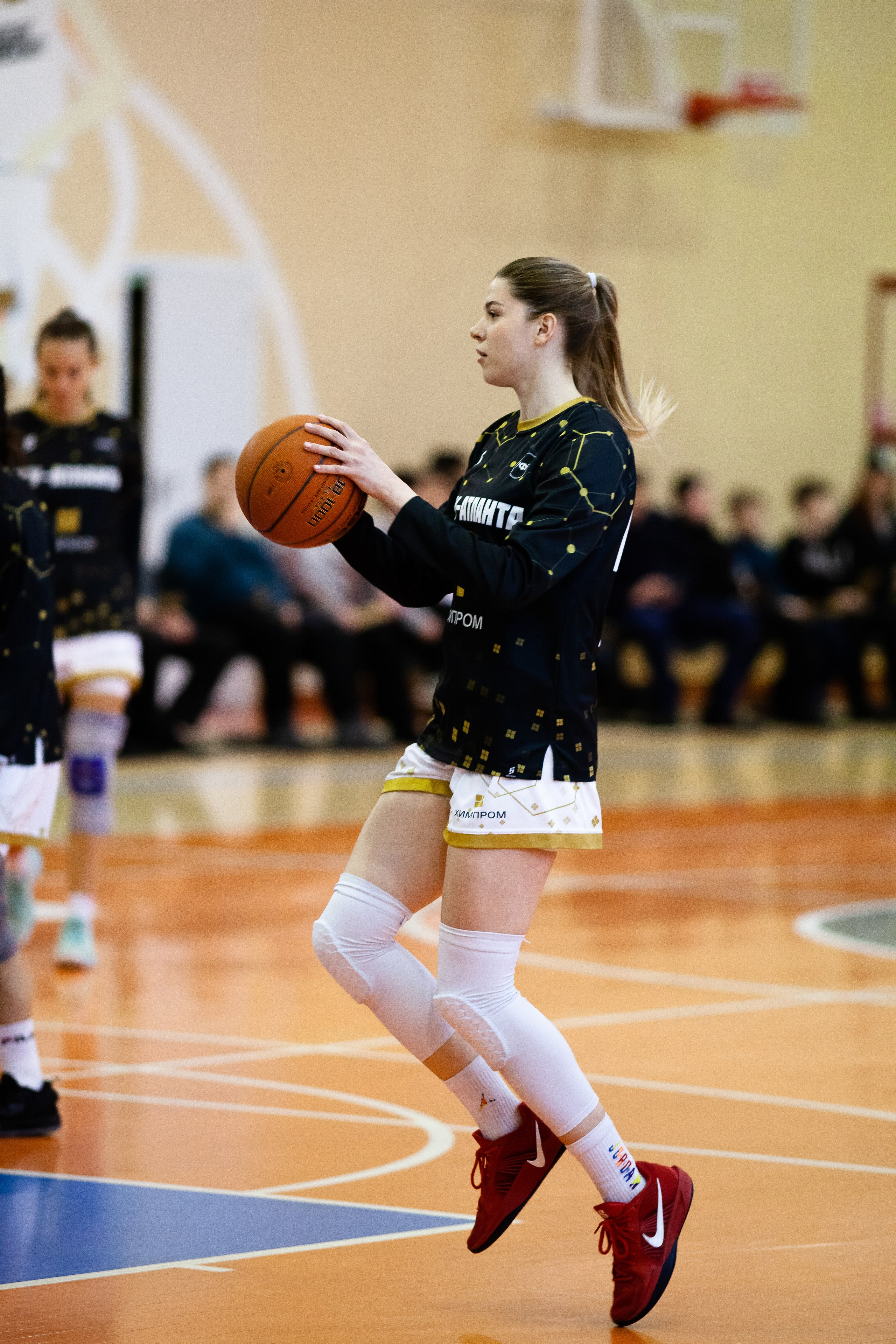 ЧГУ-Атланта — Юность 2 игра. Фотография