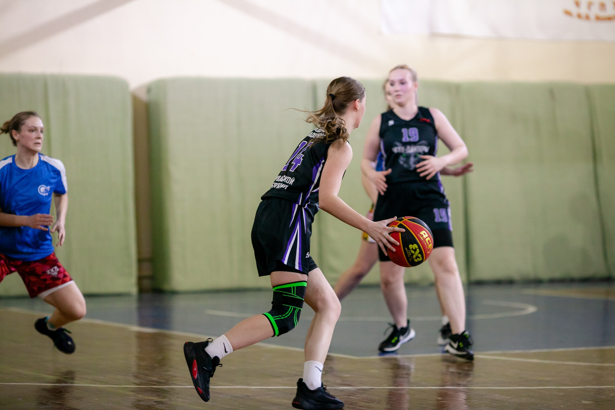 3×3. Фотография