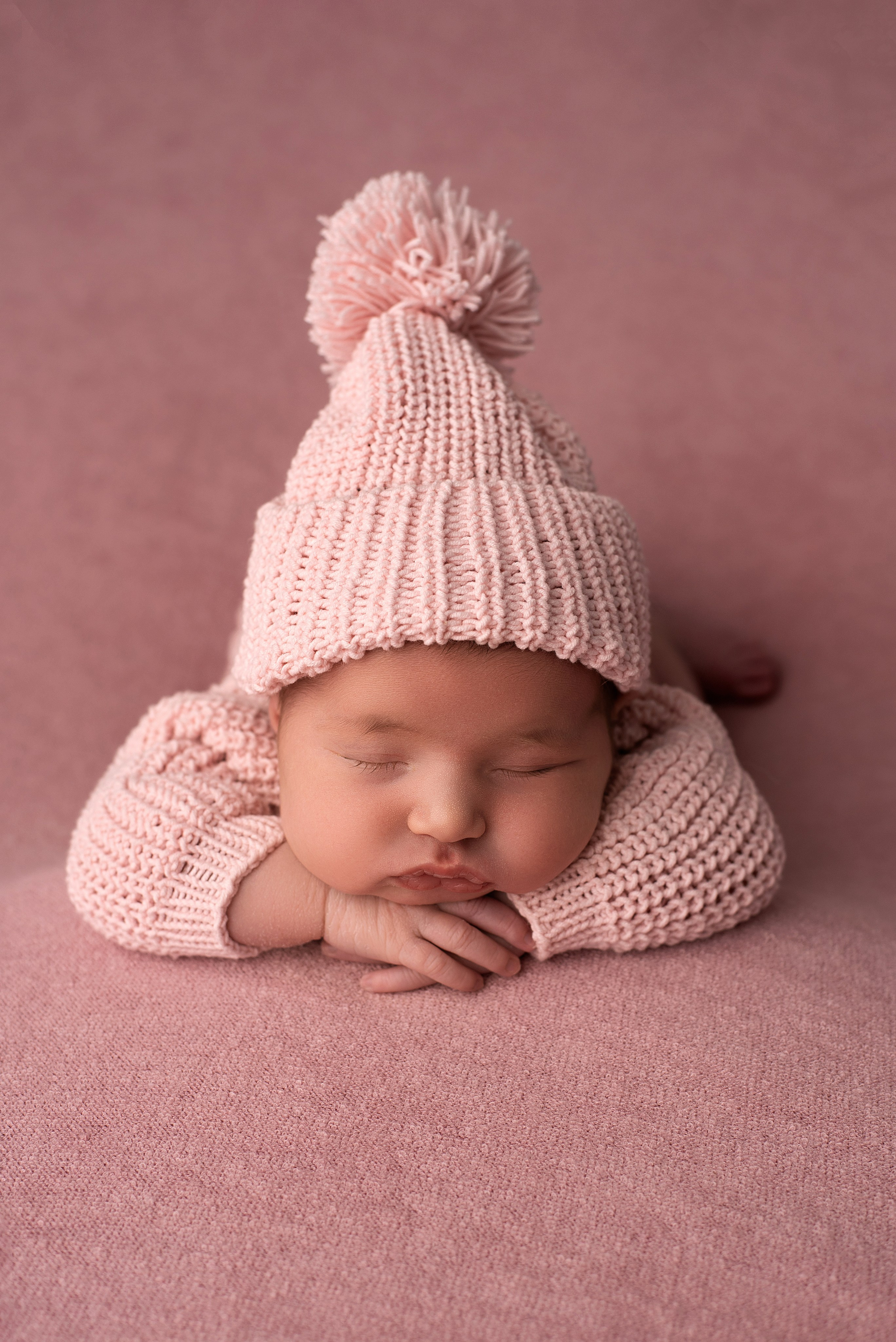 Новорождённые девочки. Детский фотограф новорождённых в Минске Боровик Екатерина