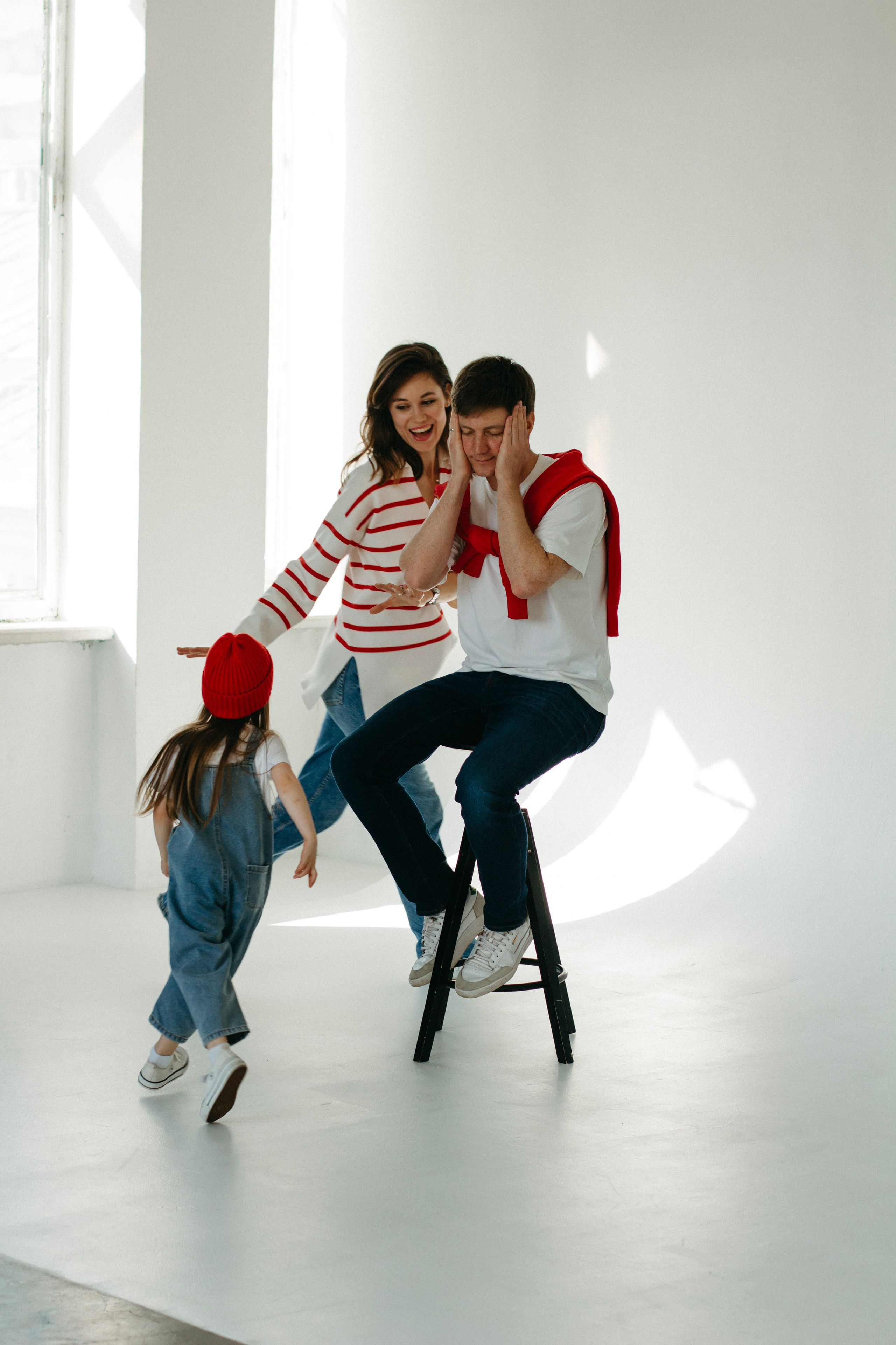 Артур, Ира и Сонечка. Главная